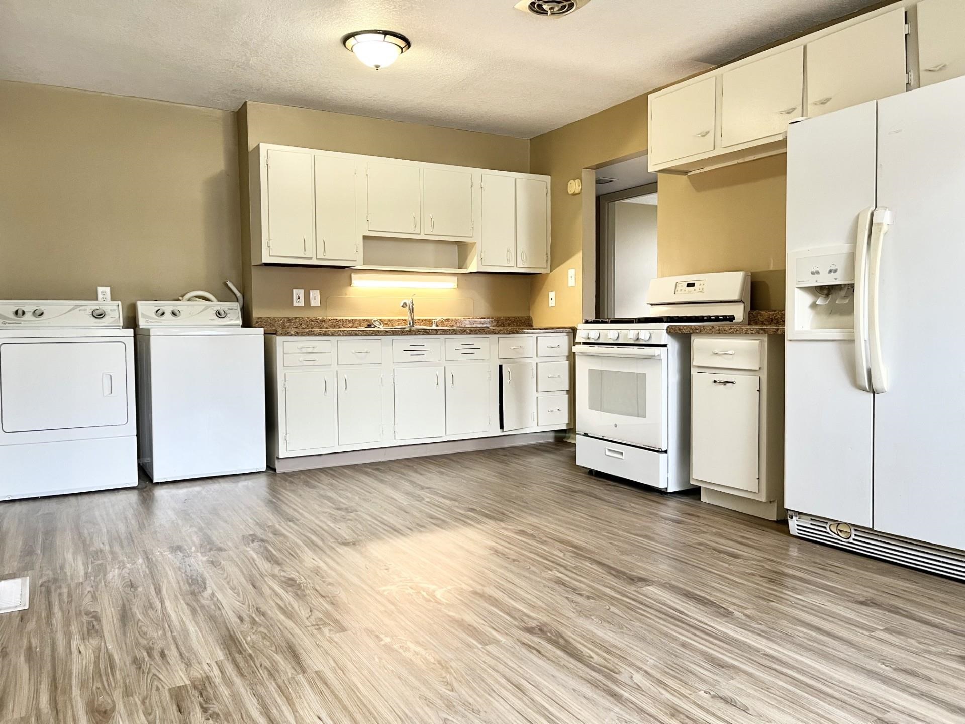 Photo 6 of 6022 Chaddsford Drive