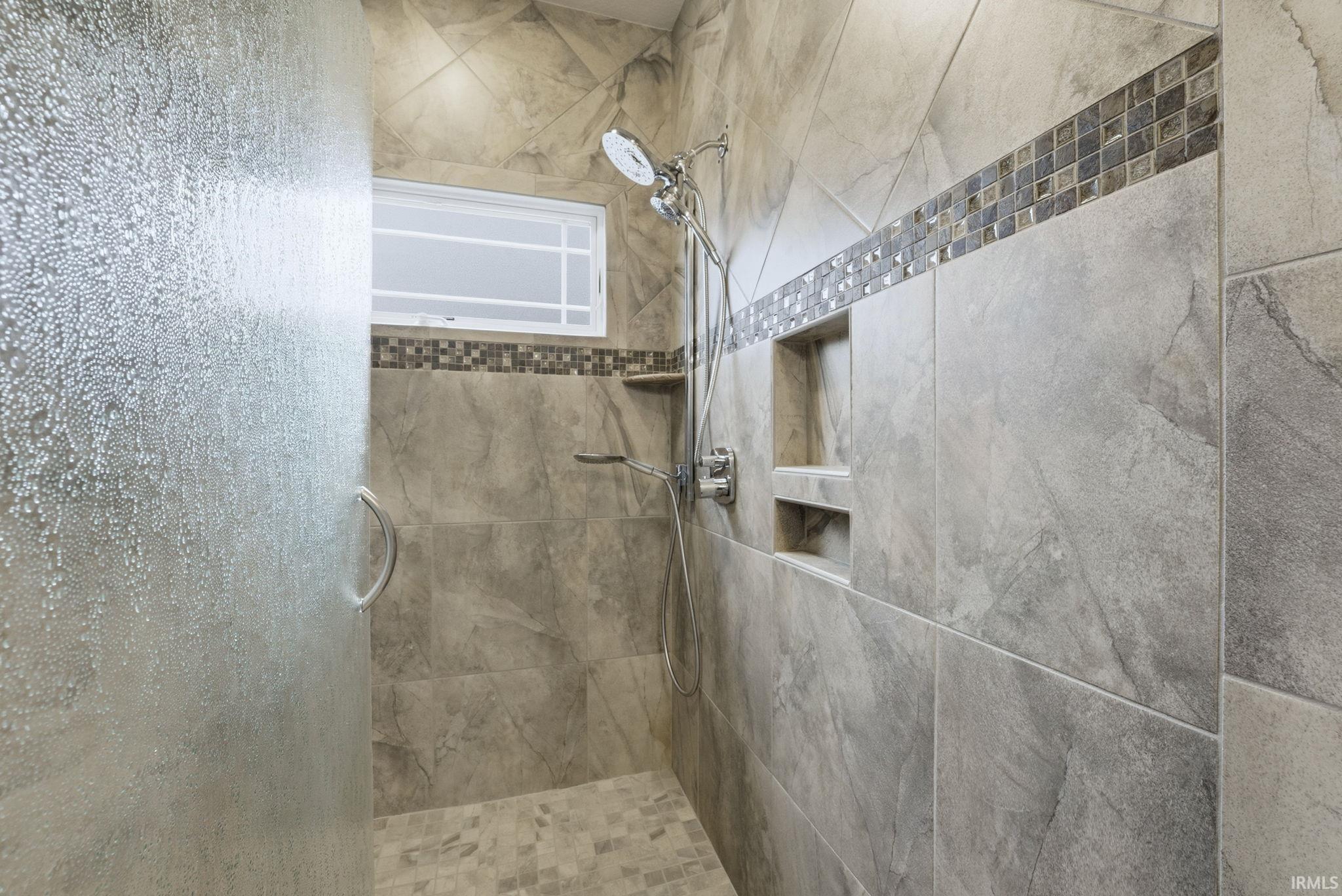 Photo 14 of 2707 Grenadier Court