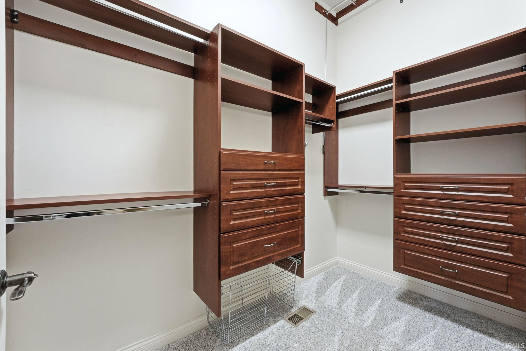 Photo 14 of 2707 Grenadier Court