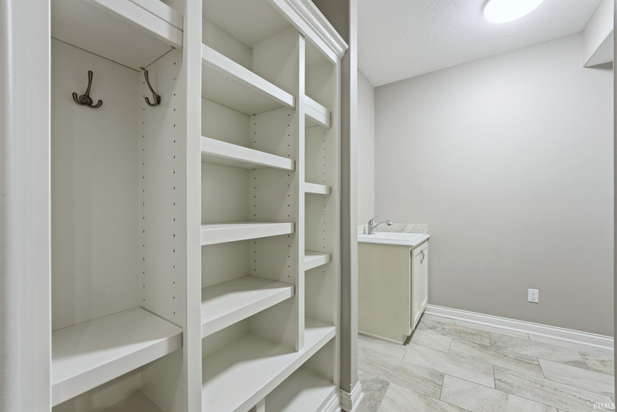 Photo 16 of 2707 Grenadier Court