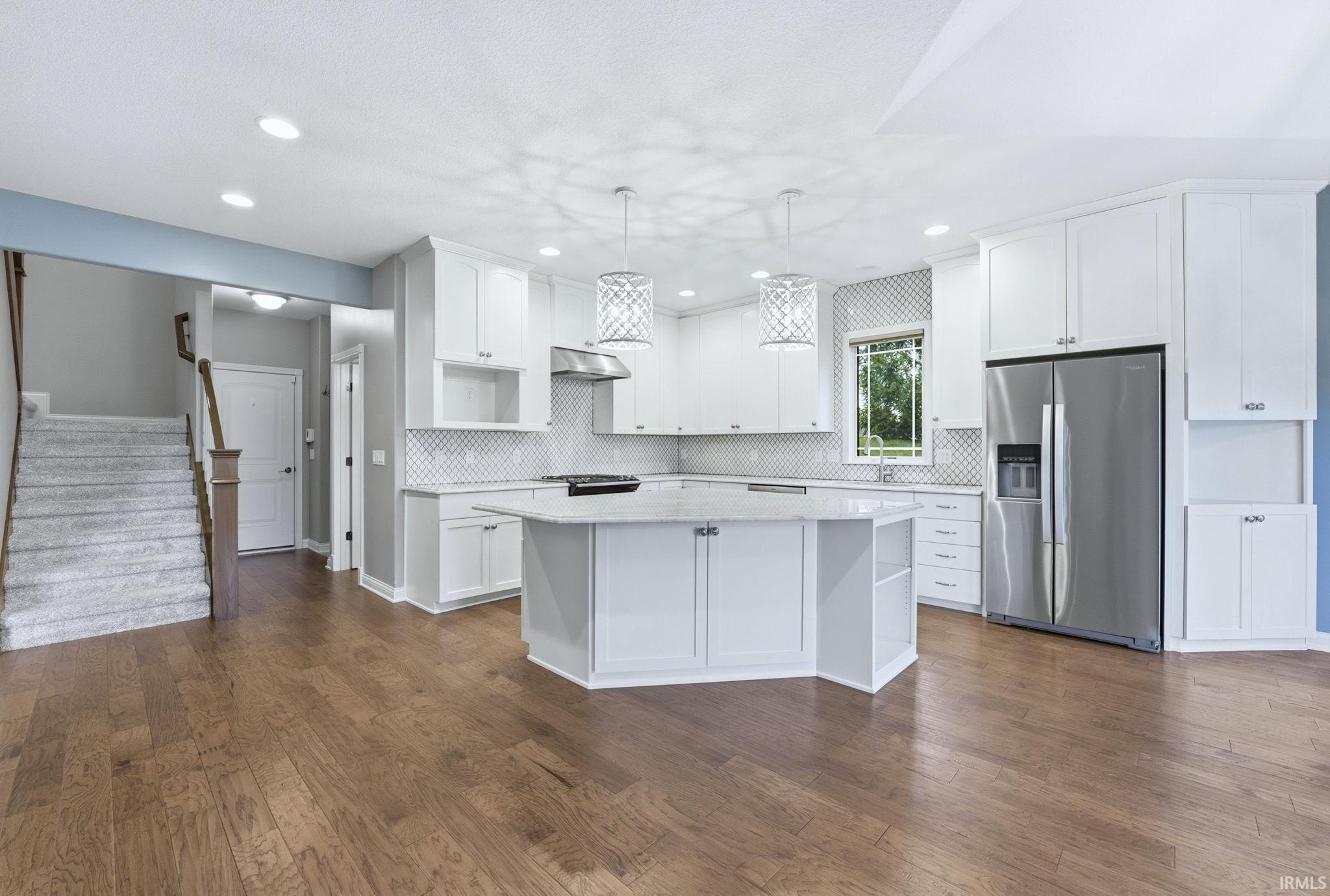 Photo 9 of 2707 Grenadier Court