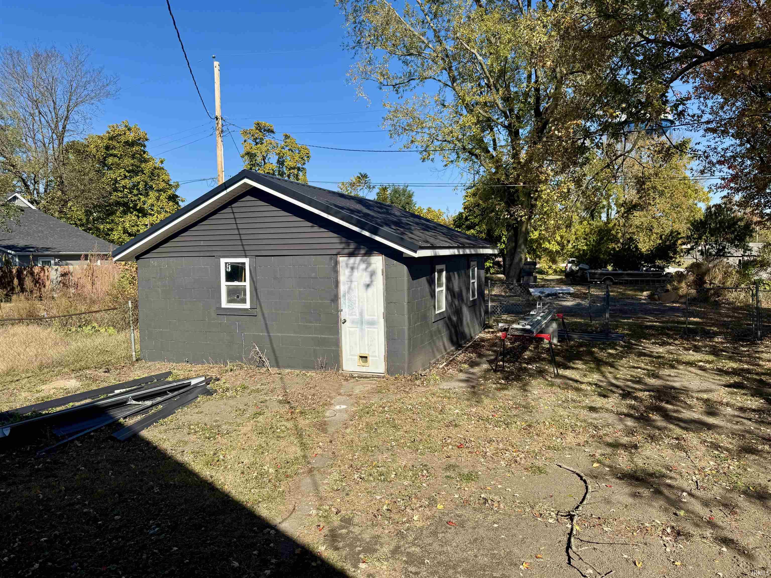 Homes for sale in Jonesboro, IN | 204 W 8th St, Jonesboro, IN 46938 | MLS# 202543560