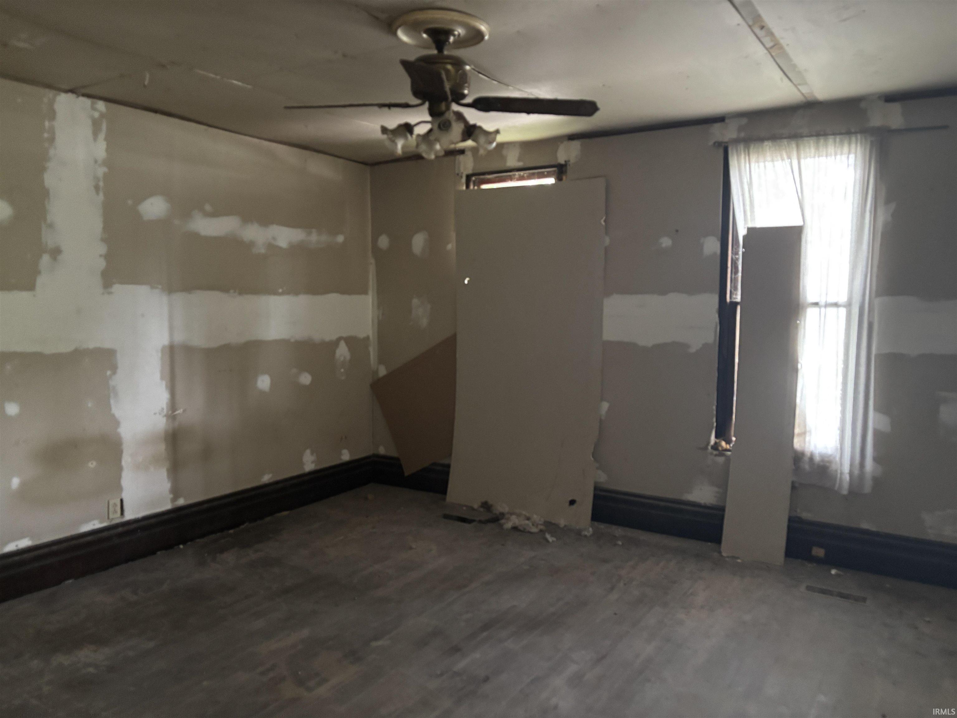 Homes for sale in Evansville, IN | 1514 W Louisianna St, Evansville, IN 47710 | MLS# 202543562