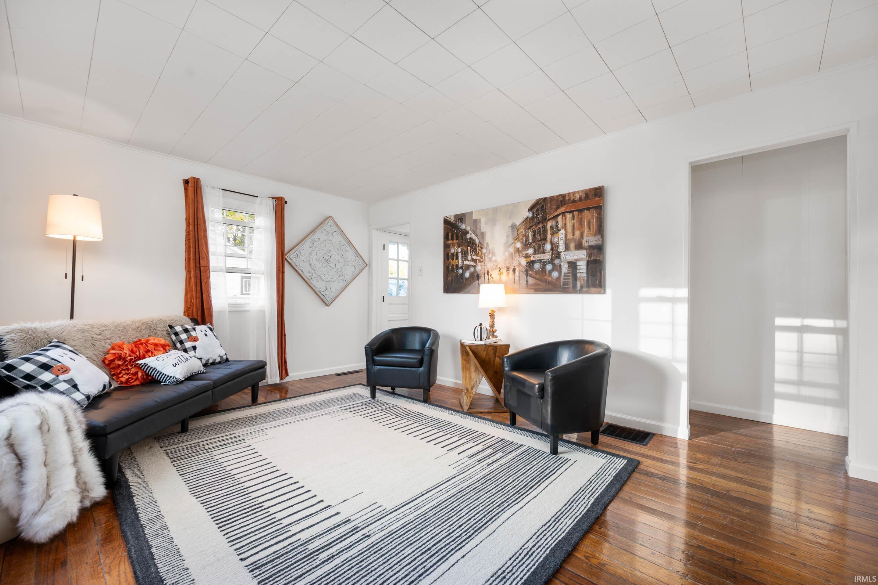 Homes for sale in Muncie, IN | 2115 S Grant St, Muncie, IN 47302 | MLS# 202543620