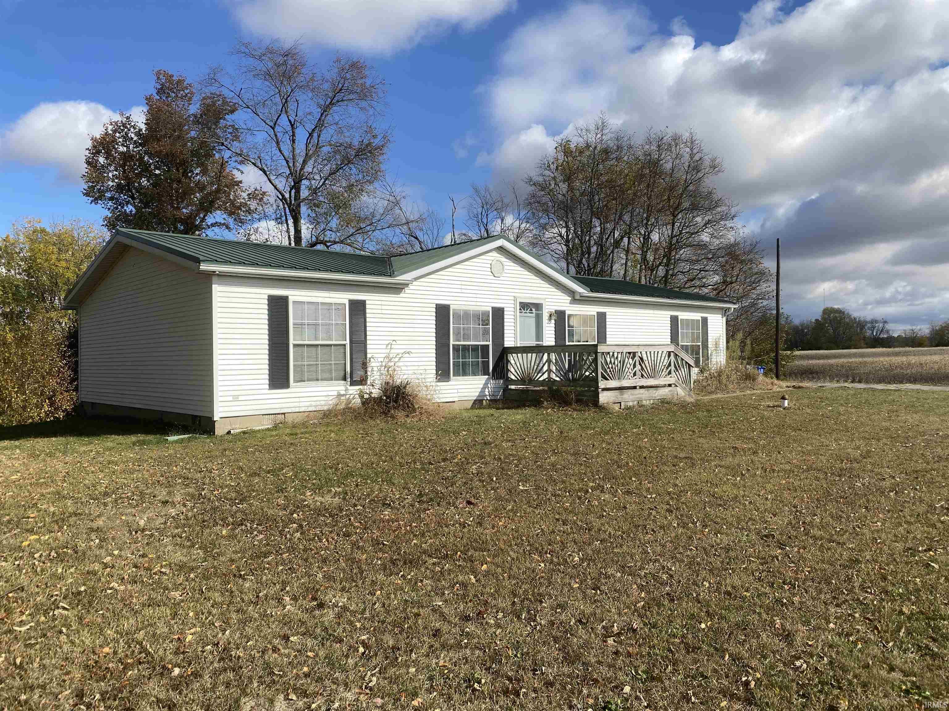 Homes for sale in South Whitley, IN | 9250 W 900 S, South Whitley, IN 46787 | MLS# 202543626