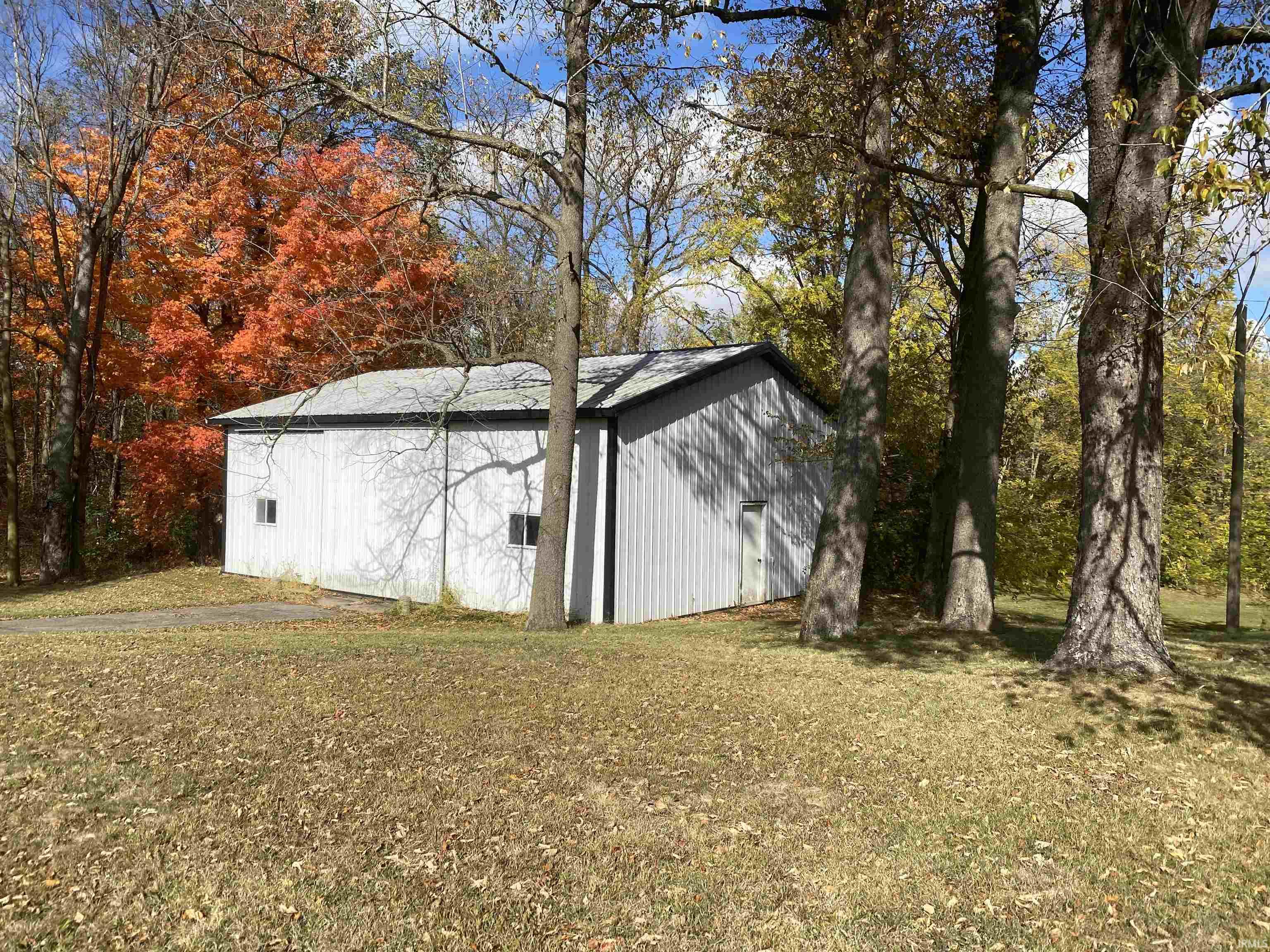 Homes for sale in South Whitley, IN | 9250 W 900 S, South Whitley, IN 46787 | MLS# 202543626