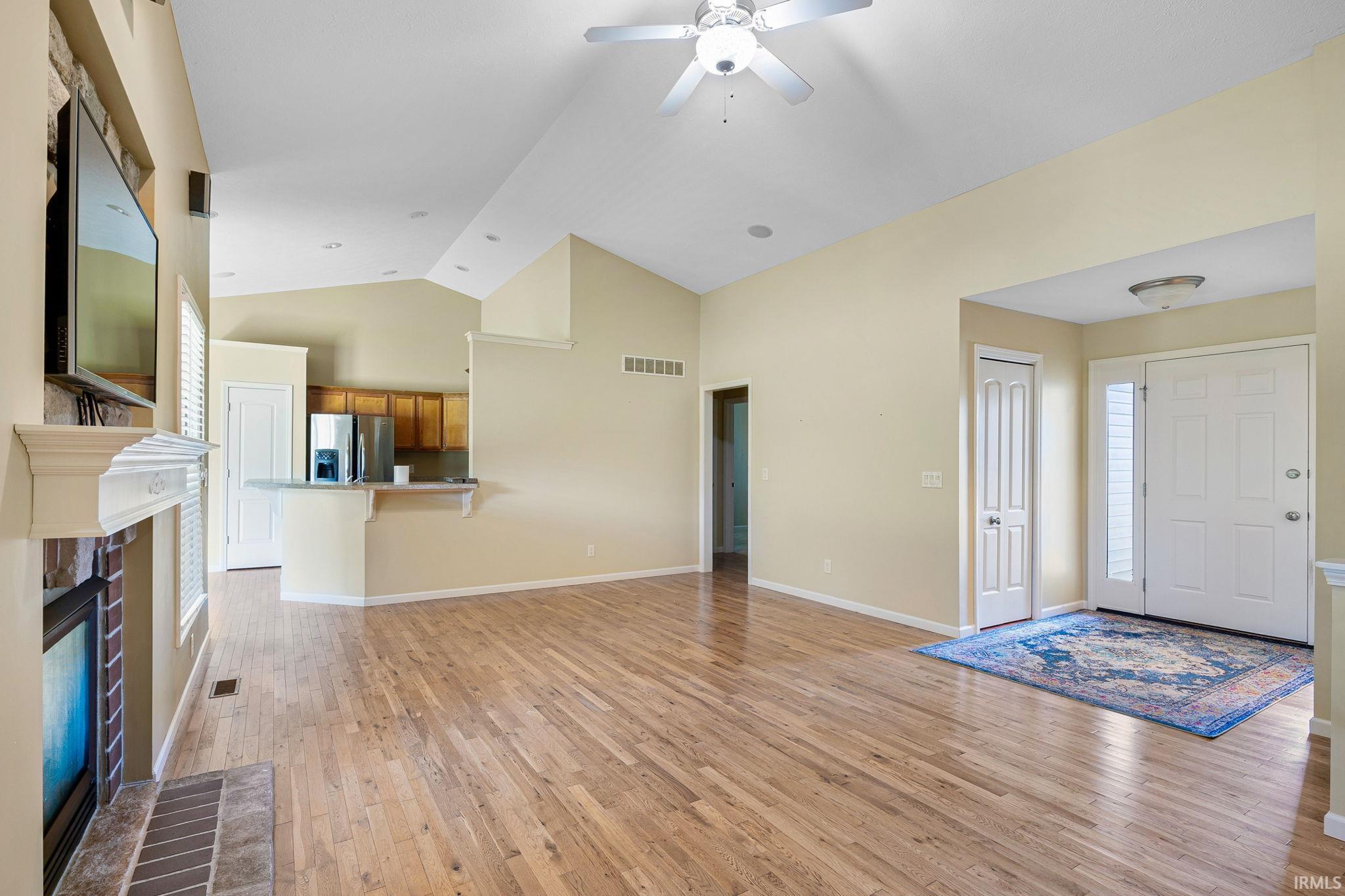 Photo 4 of 50801 Acorn Trail