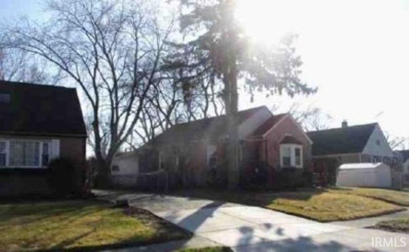 Homes for sale in Hobart, IN | 7 Beverly Blvd, Hobart, IN 46342 | MLS# 202543643