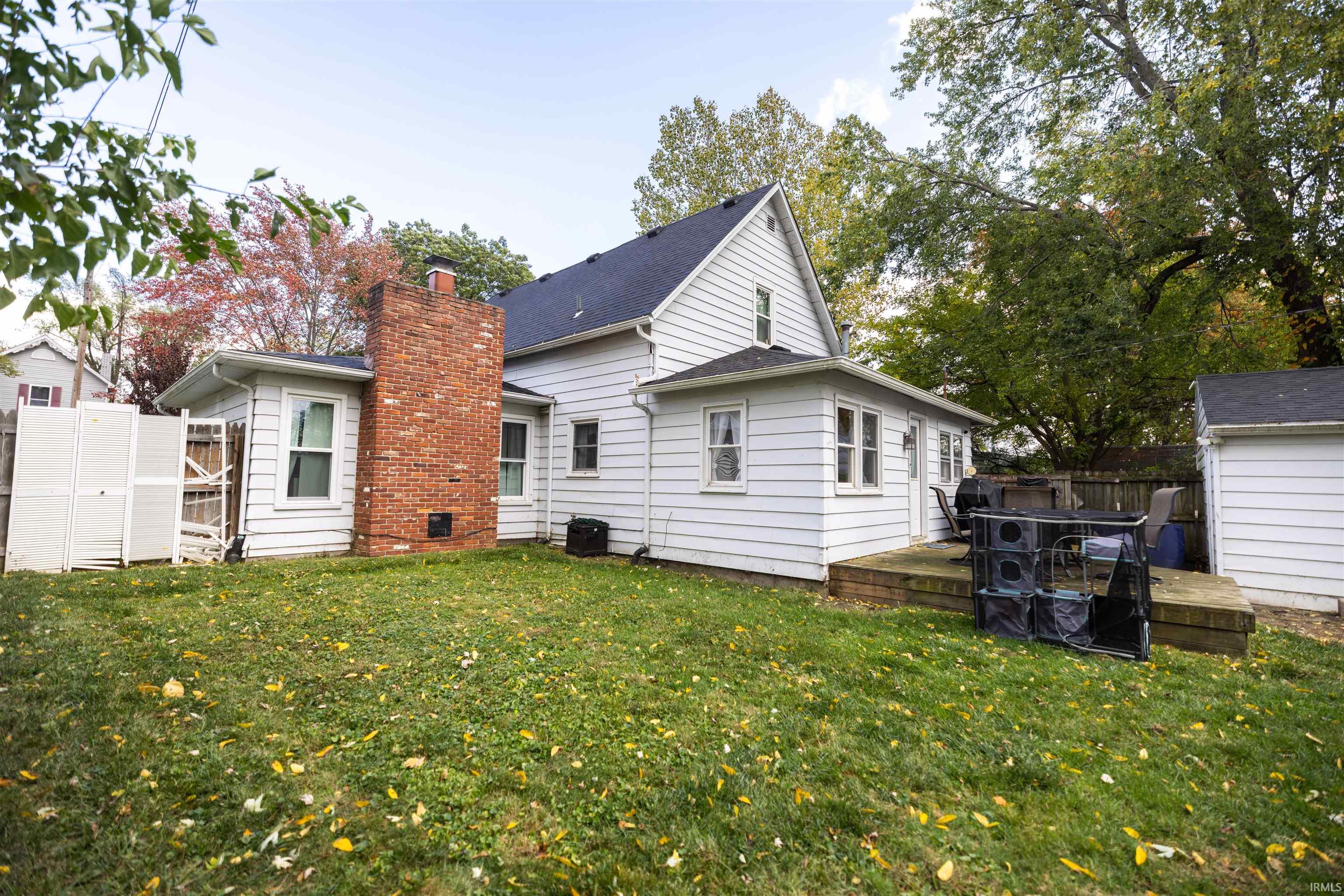 Homes for sale in Yorktown, IN | 2421 S Market St, Yorktown, IN 47396 | MLS# 202543648