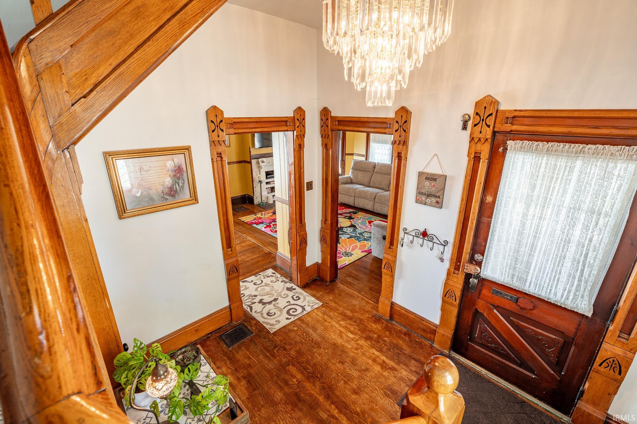 Photo 8 of 387 N Wabash Street