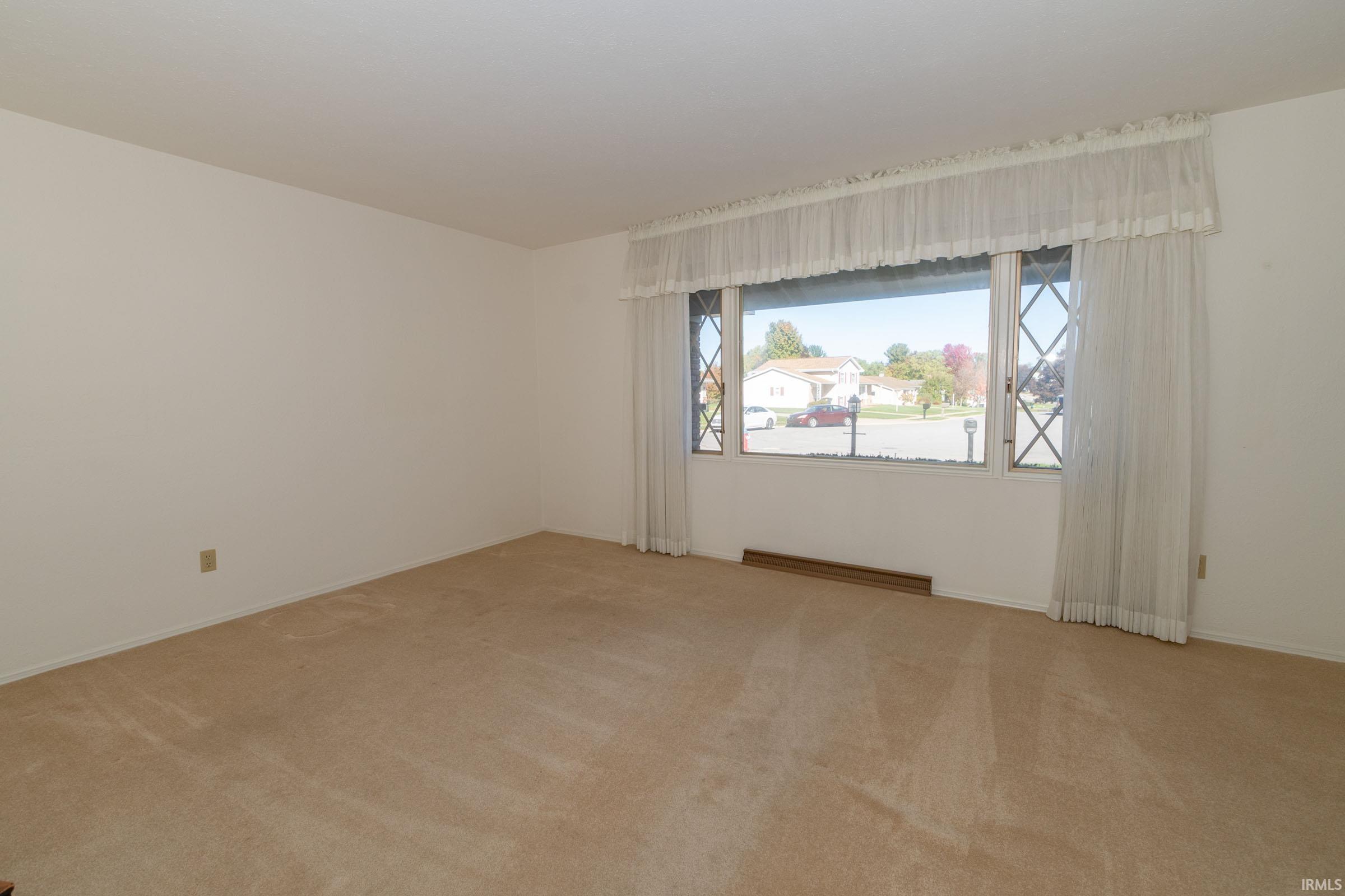 Homes for sale in South Bend, IN | 2621 Oak Leaf Cvs, South Bend, IN 46628 | MLS# 202543666