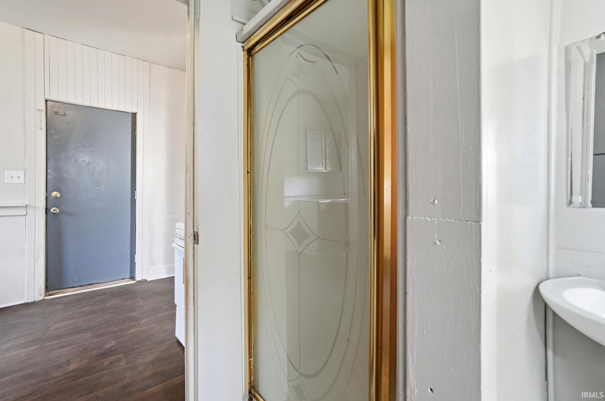 Photo 10 of 812 Huestis Avenue