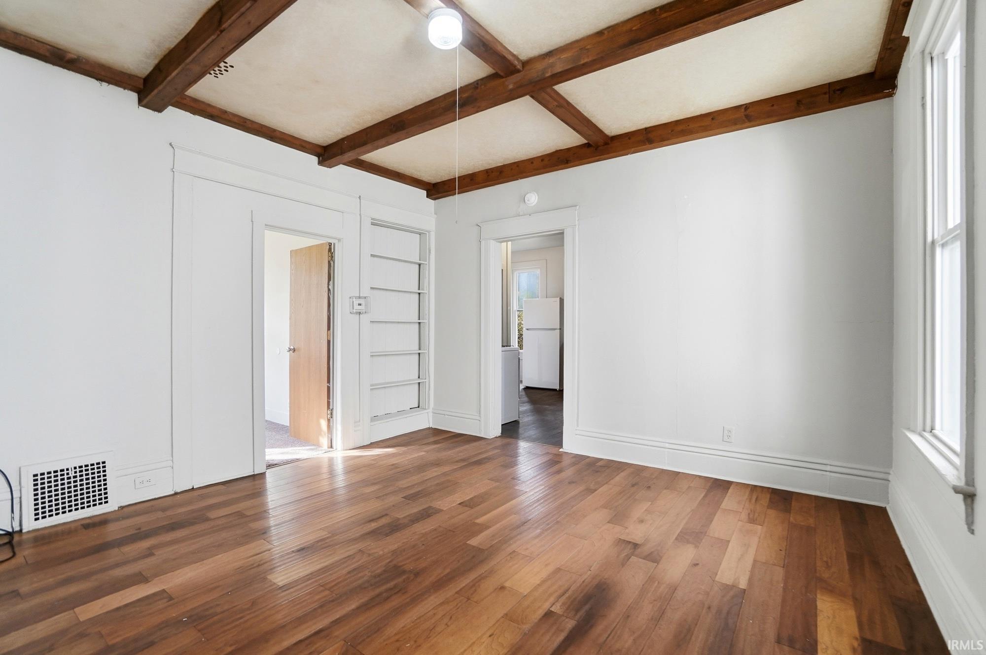 Photo 3 of 812 Huestis Avenue