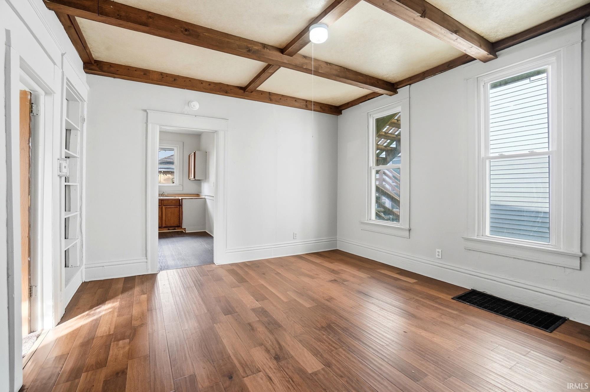 Photo 4 of 812 Huestis Avenue