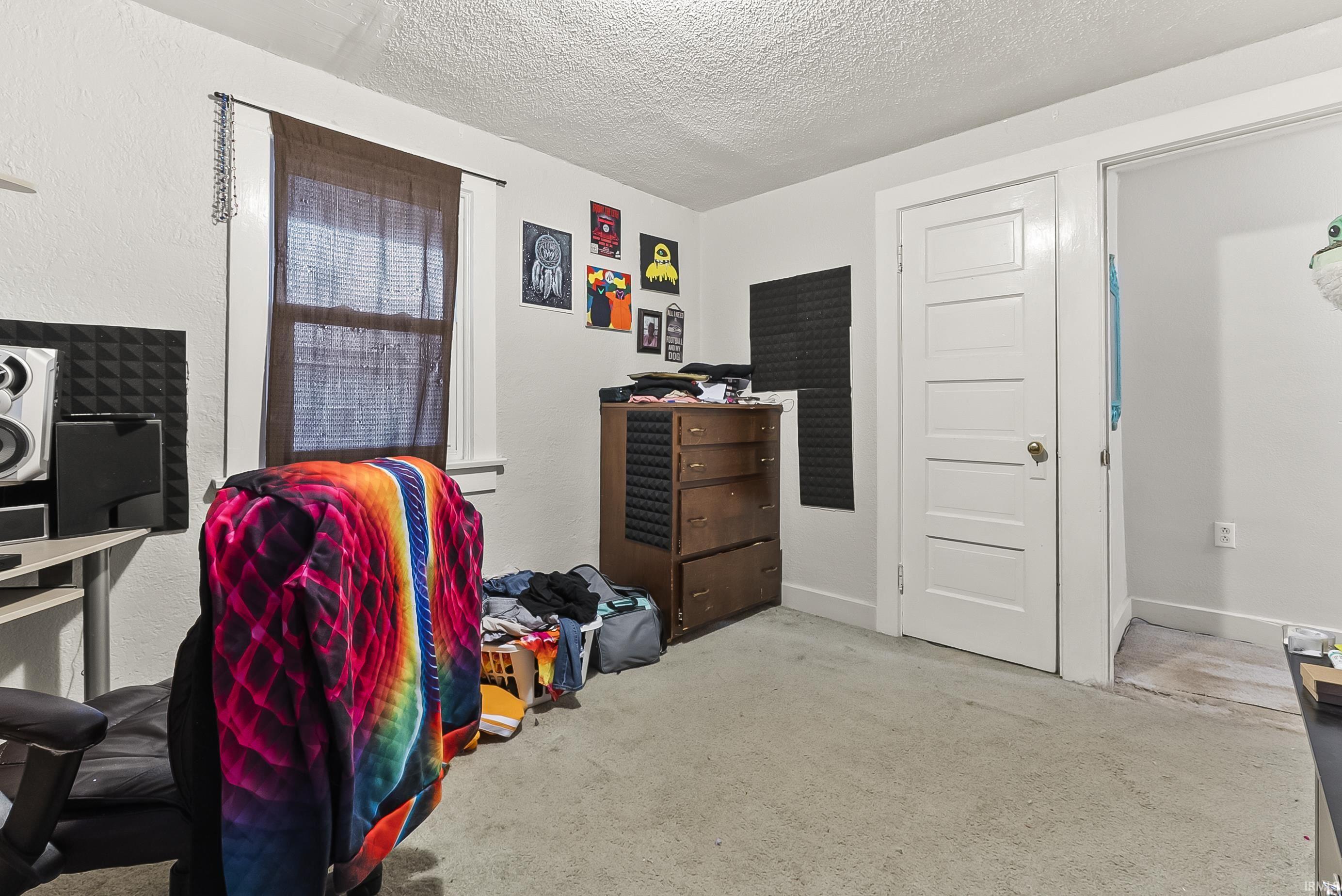 Photo 12 of 2338 N Clinton Street