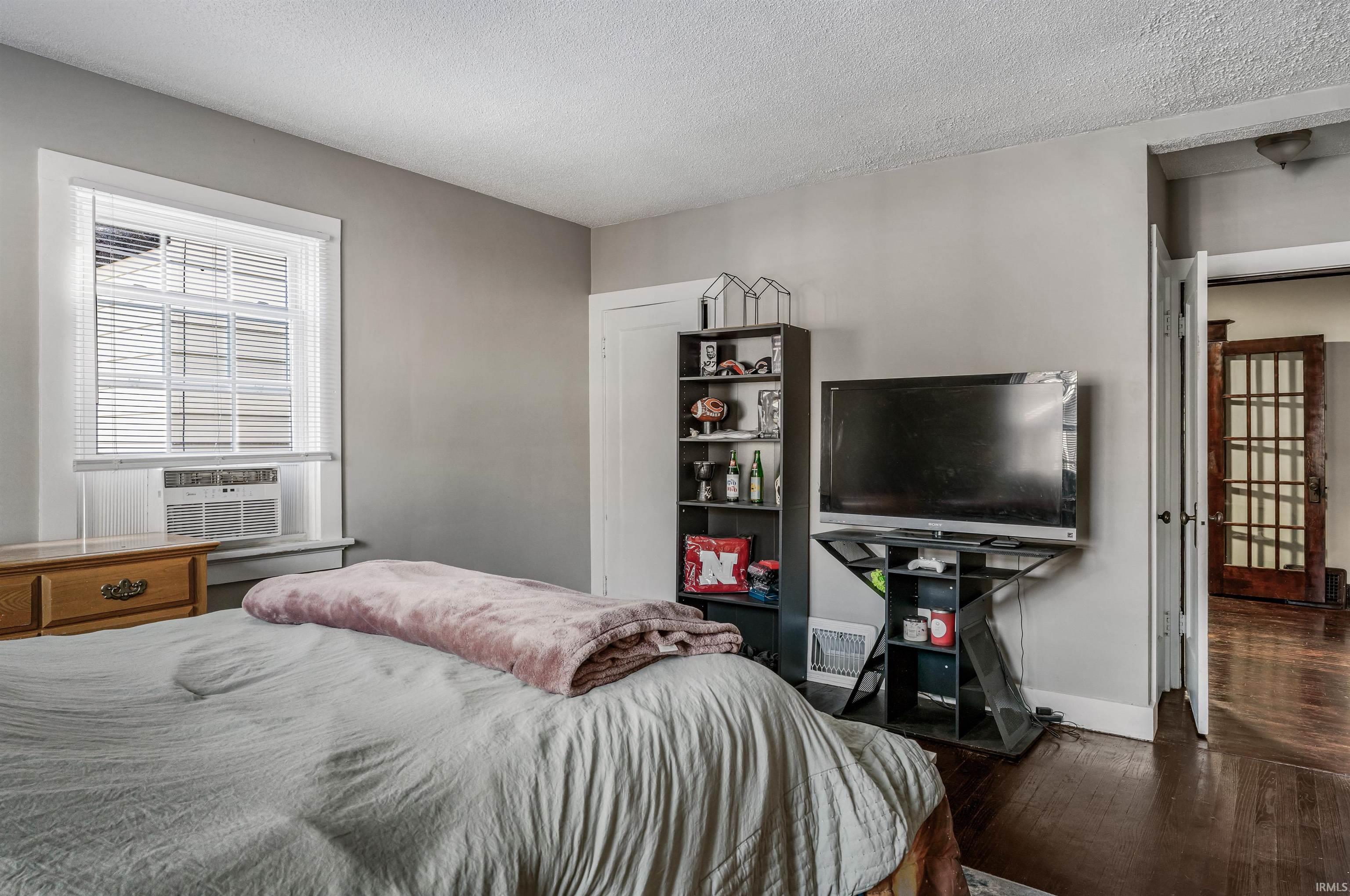 Photo 16 of 1017 Northwood Boulevard