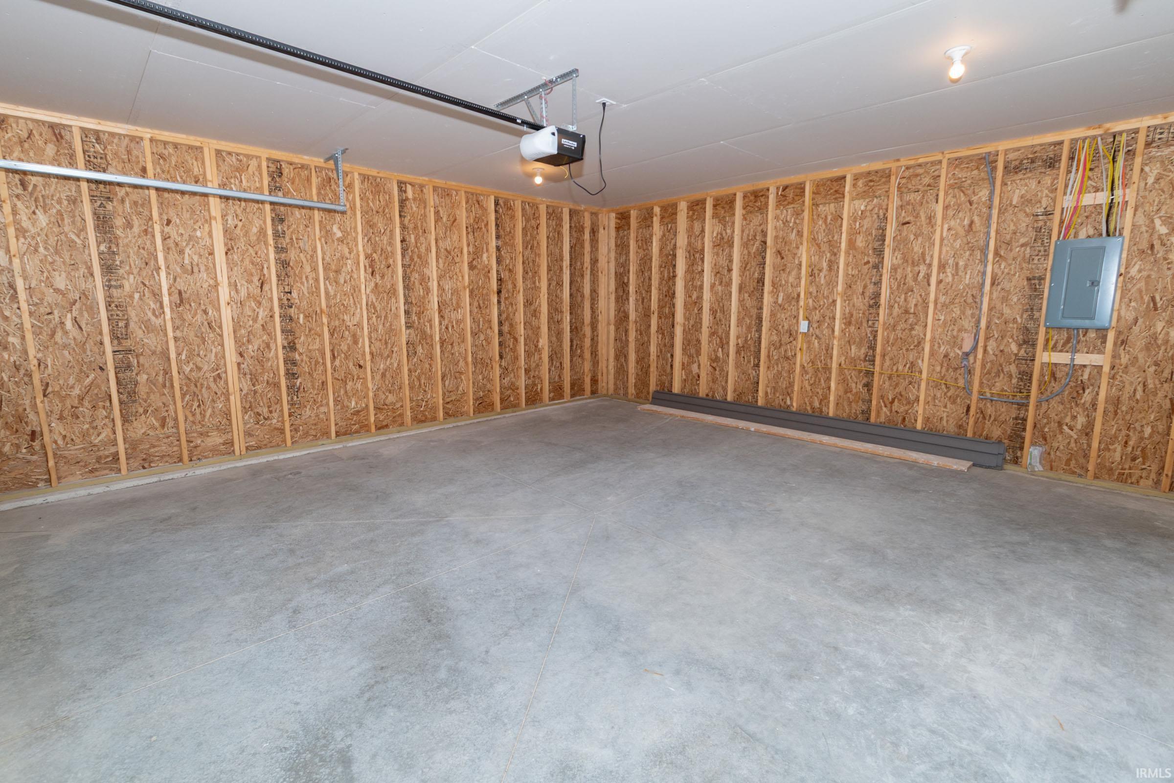 Photo 16 of 1105-1107 Edwardsburg Ave