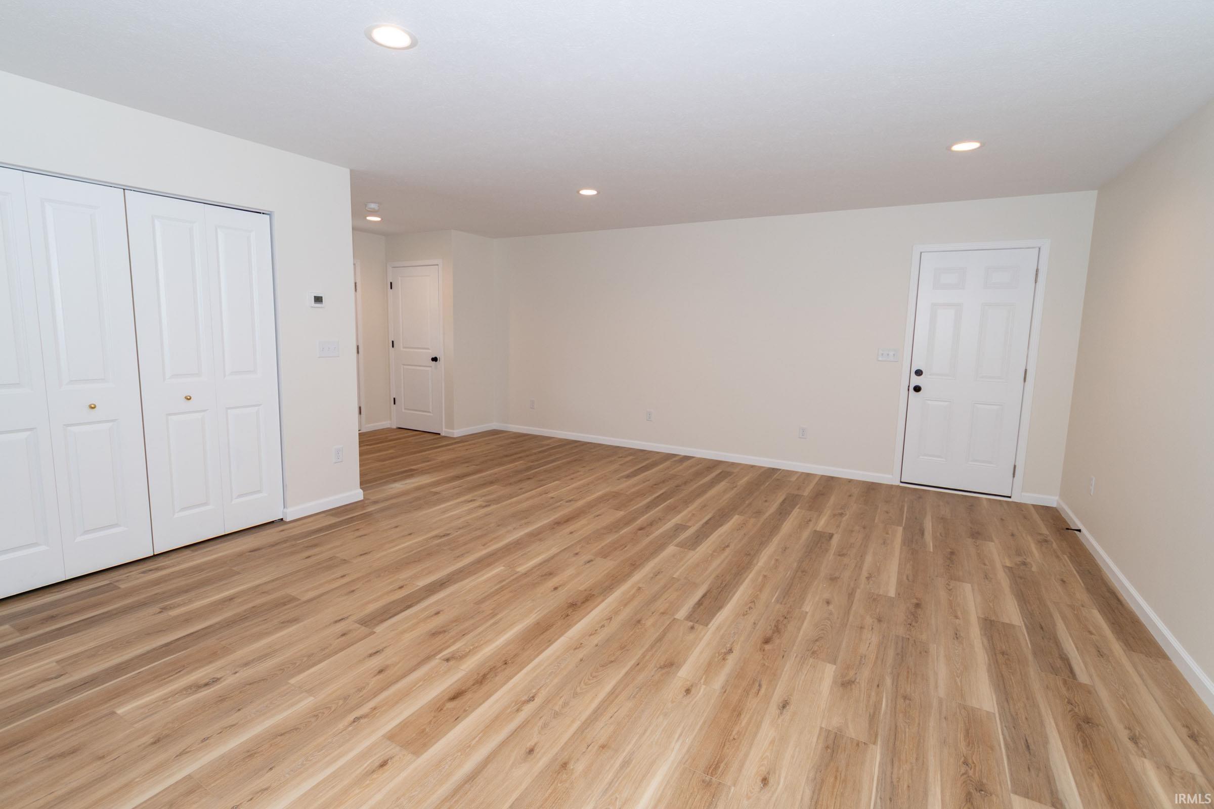 Photo 27 of 1105-1107 Edwardsburg Ave