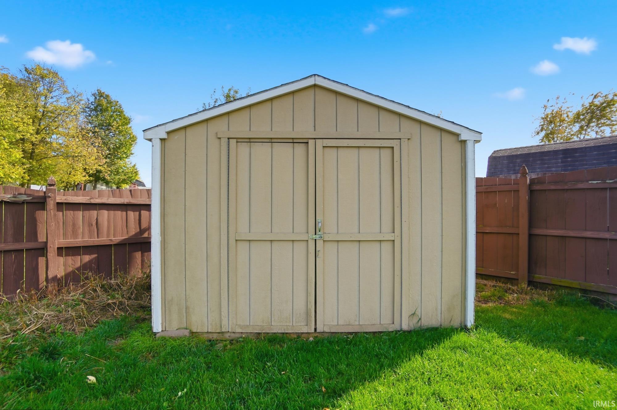 Photo 33 of 111 Autumn Hills Drive