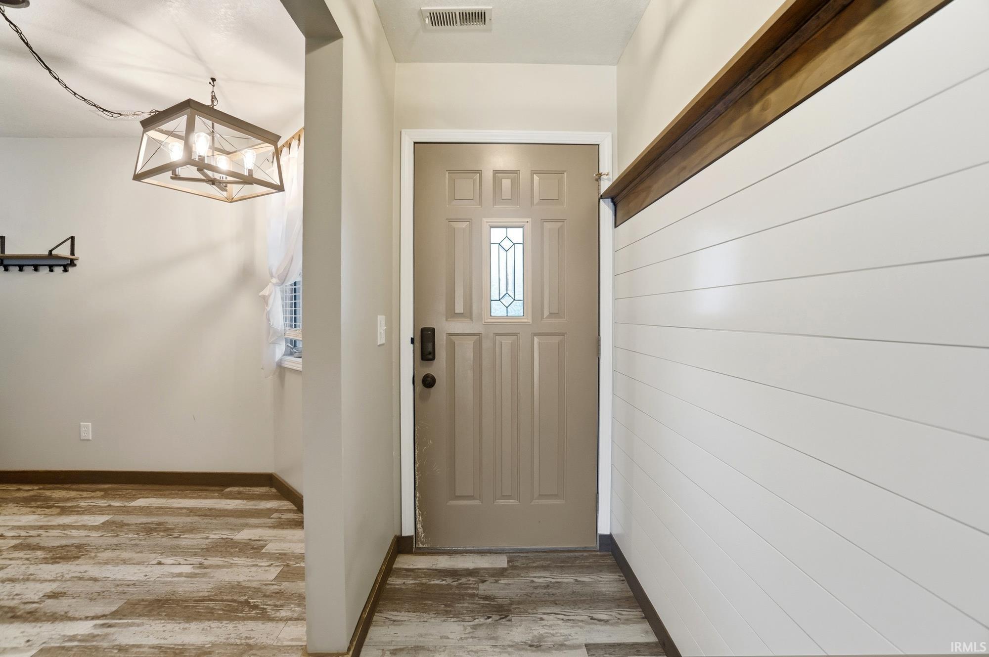 Photo 6 of 111 Autumn Hills Drive