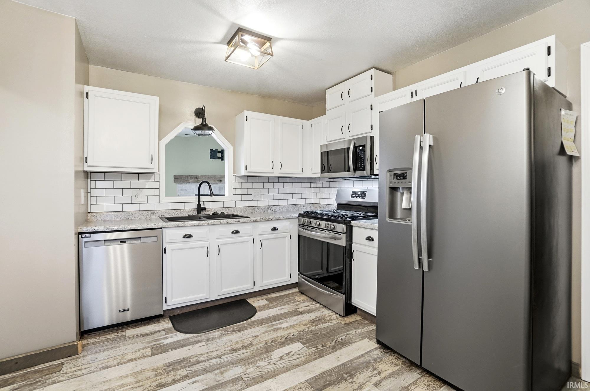 Photo 7 of 111 Autumn Hills Drive