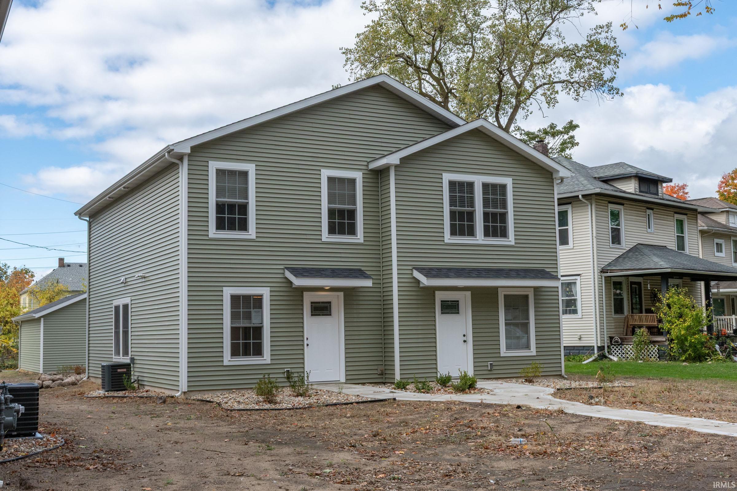 Photo 0 of 1117-1119 Edwardsburg Ave.