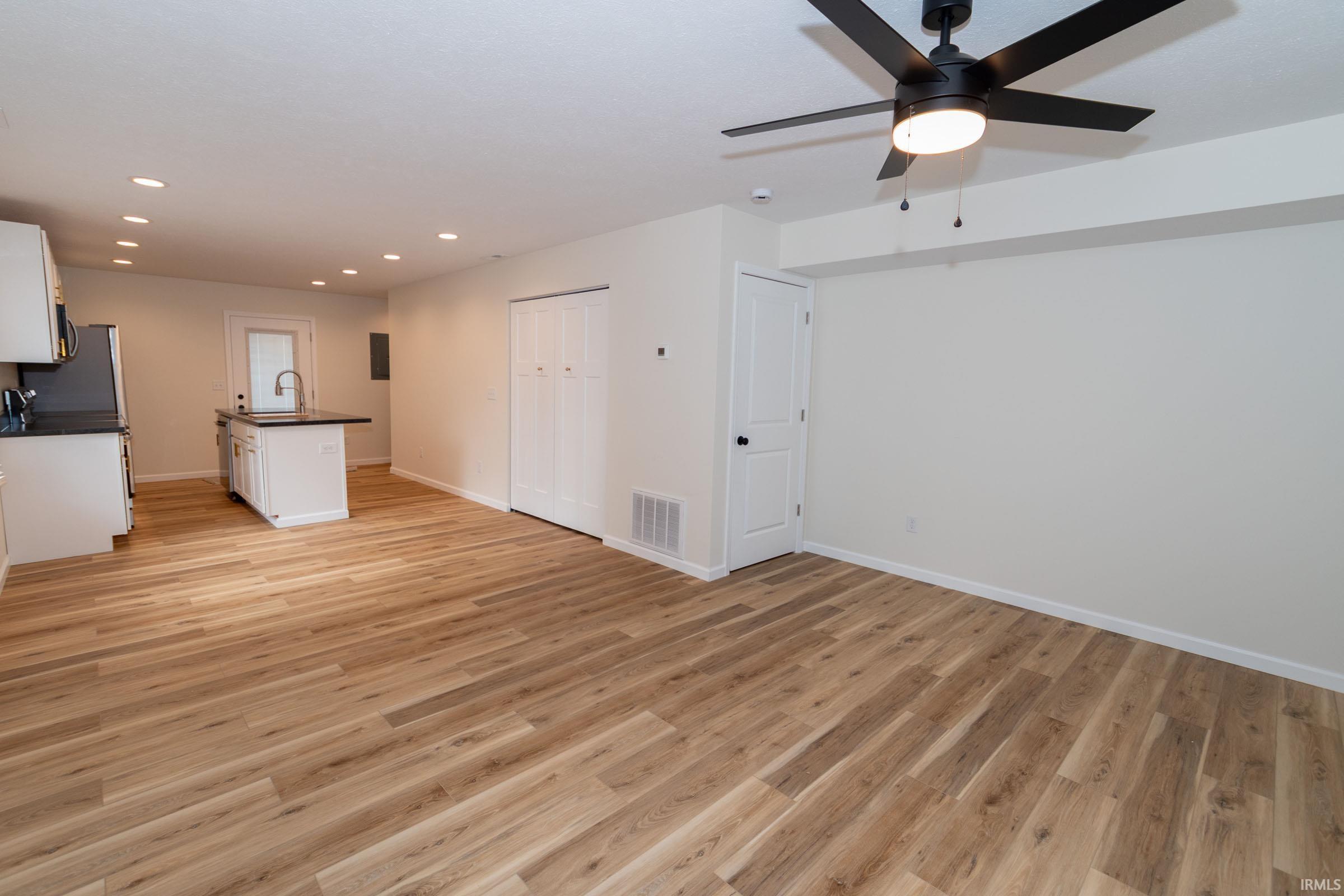 Photo 29 of 1117-1119 Edwardsburg Ave.