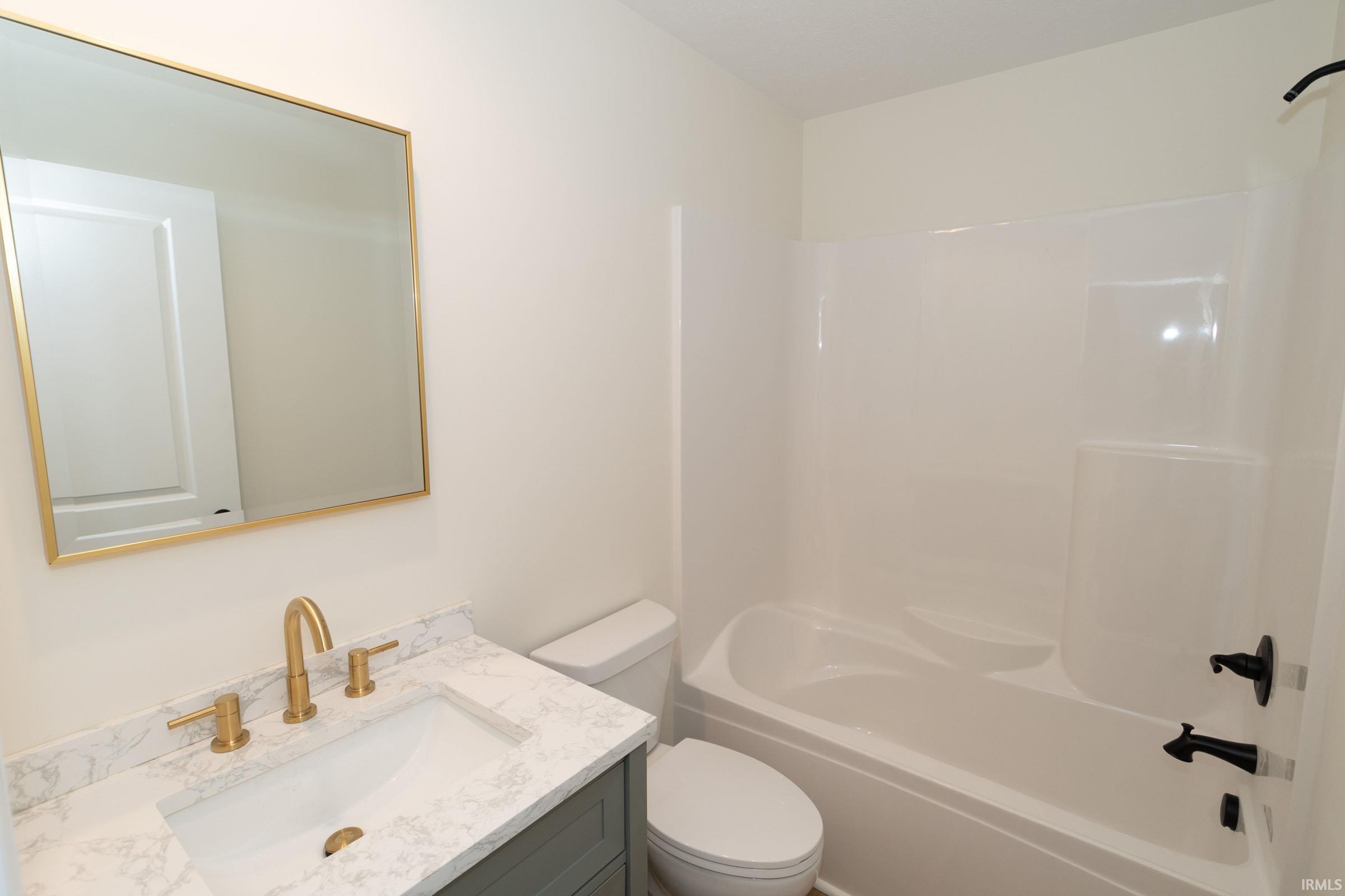 Photo 6 of 1117-1119 Edwardsburg Ave.