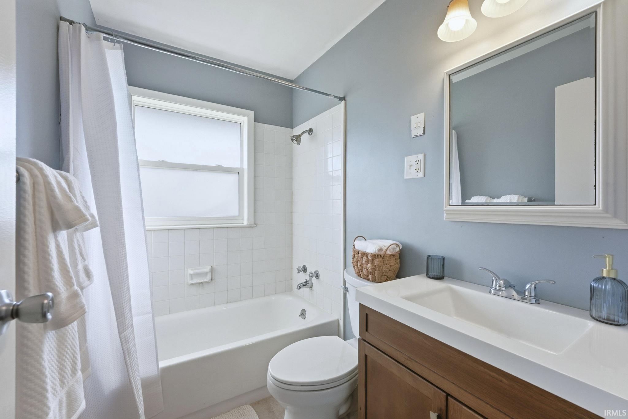 Photo 11 of 18 Shamrock Court