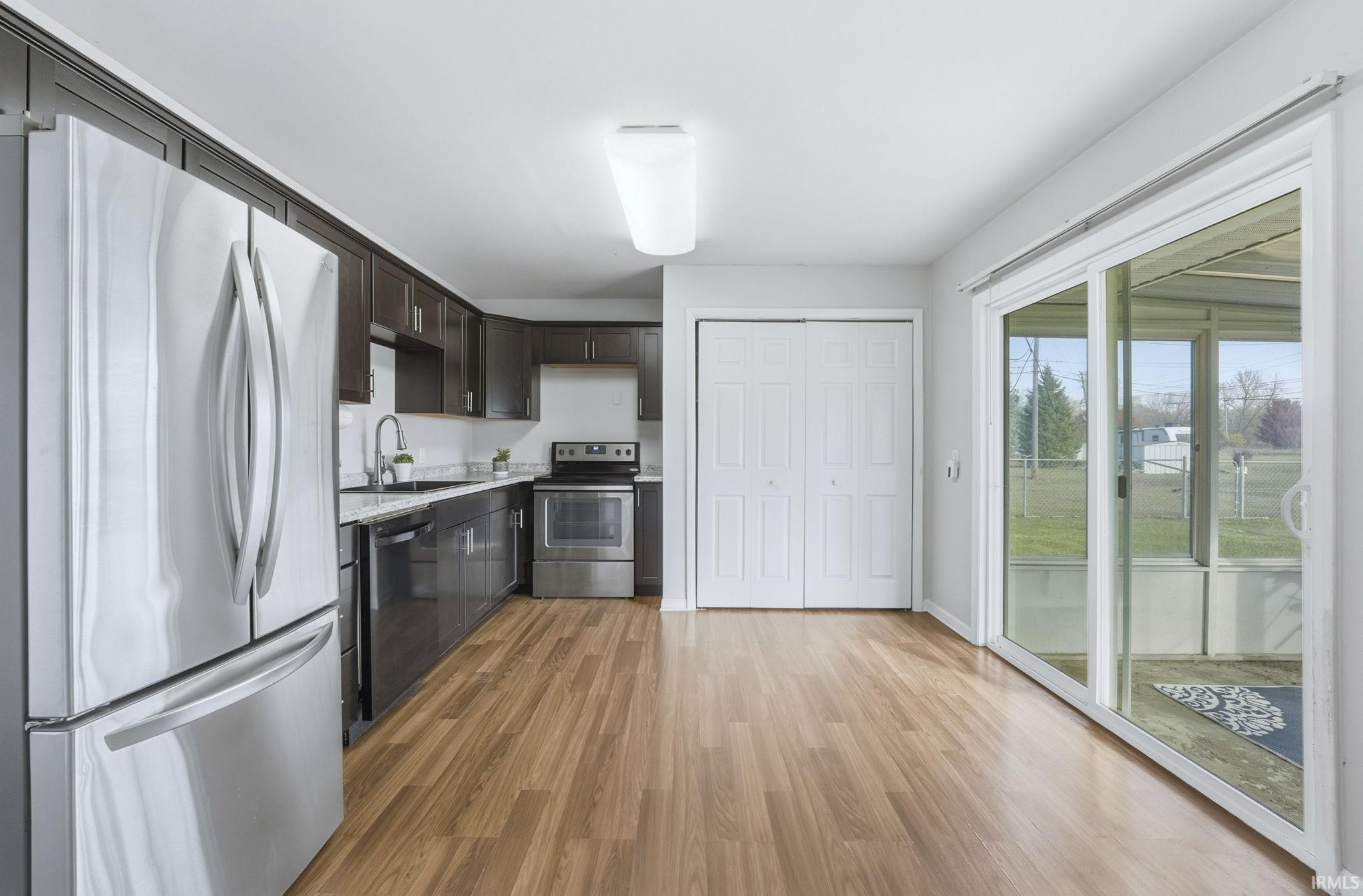 Photo 6 of 18 Shamrock Court