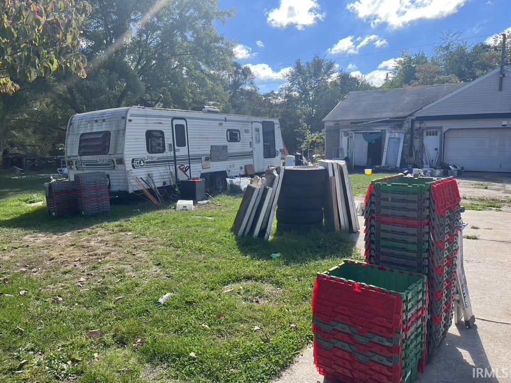 Homes for sale in Osceola, IN | 10912 Fairview Ave, Osceola, IN 46561 | MLS# 202543794