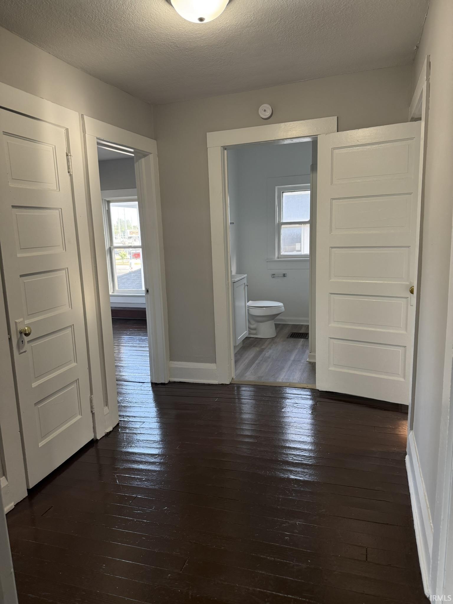 Photo 14 of 2323 N Clinton Street