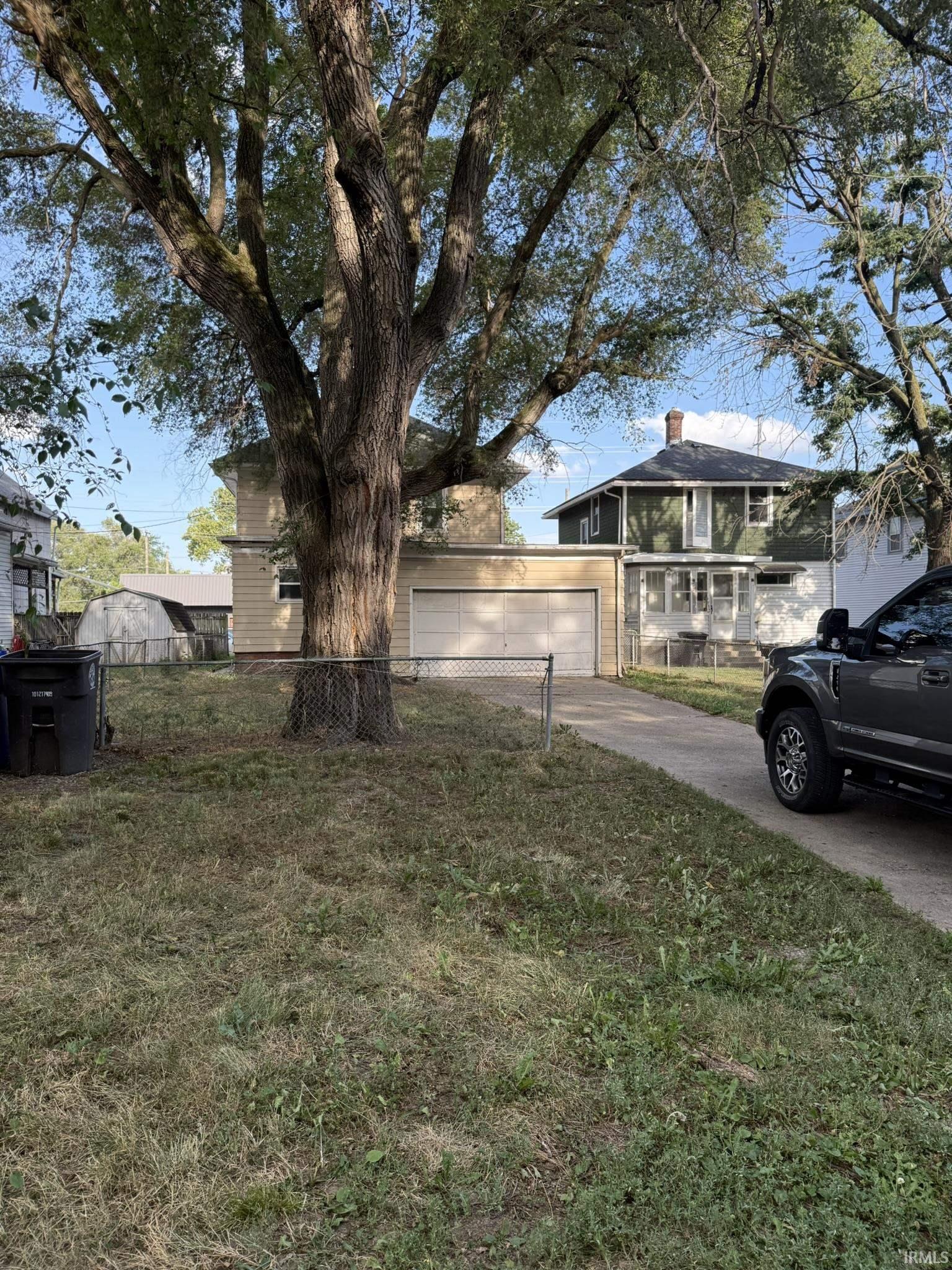 Photo 22 of 2323 N Clinton Street