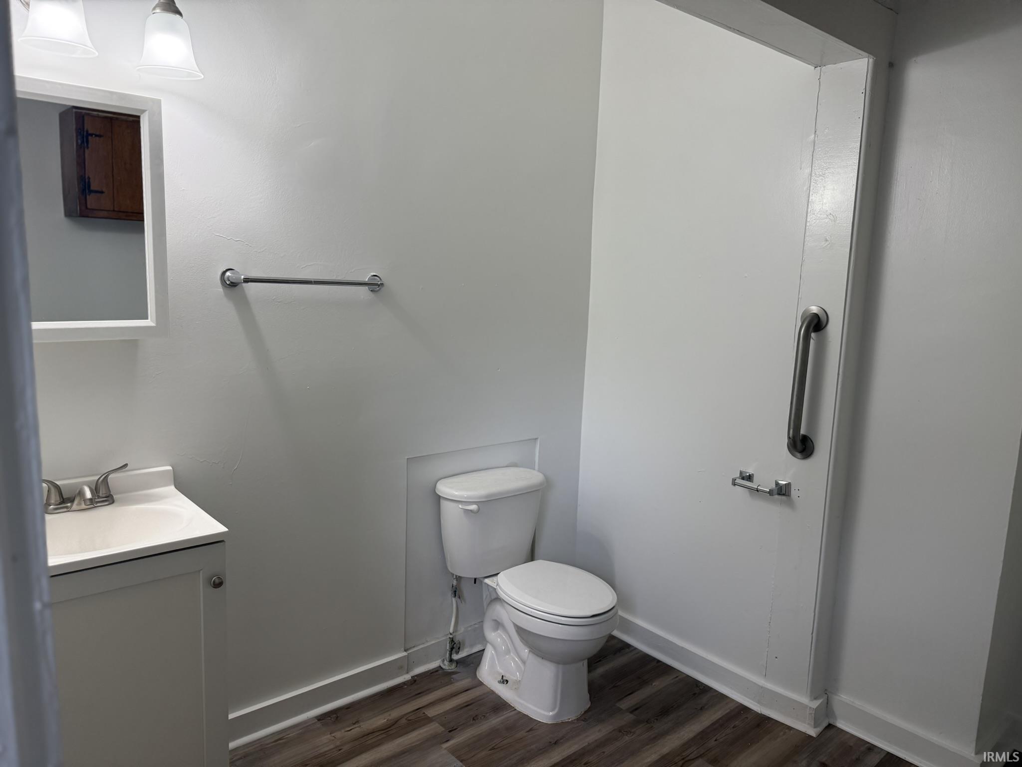 Photo 7 of 2323 N Clinton Street