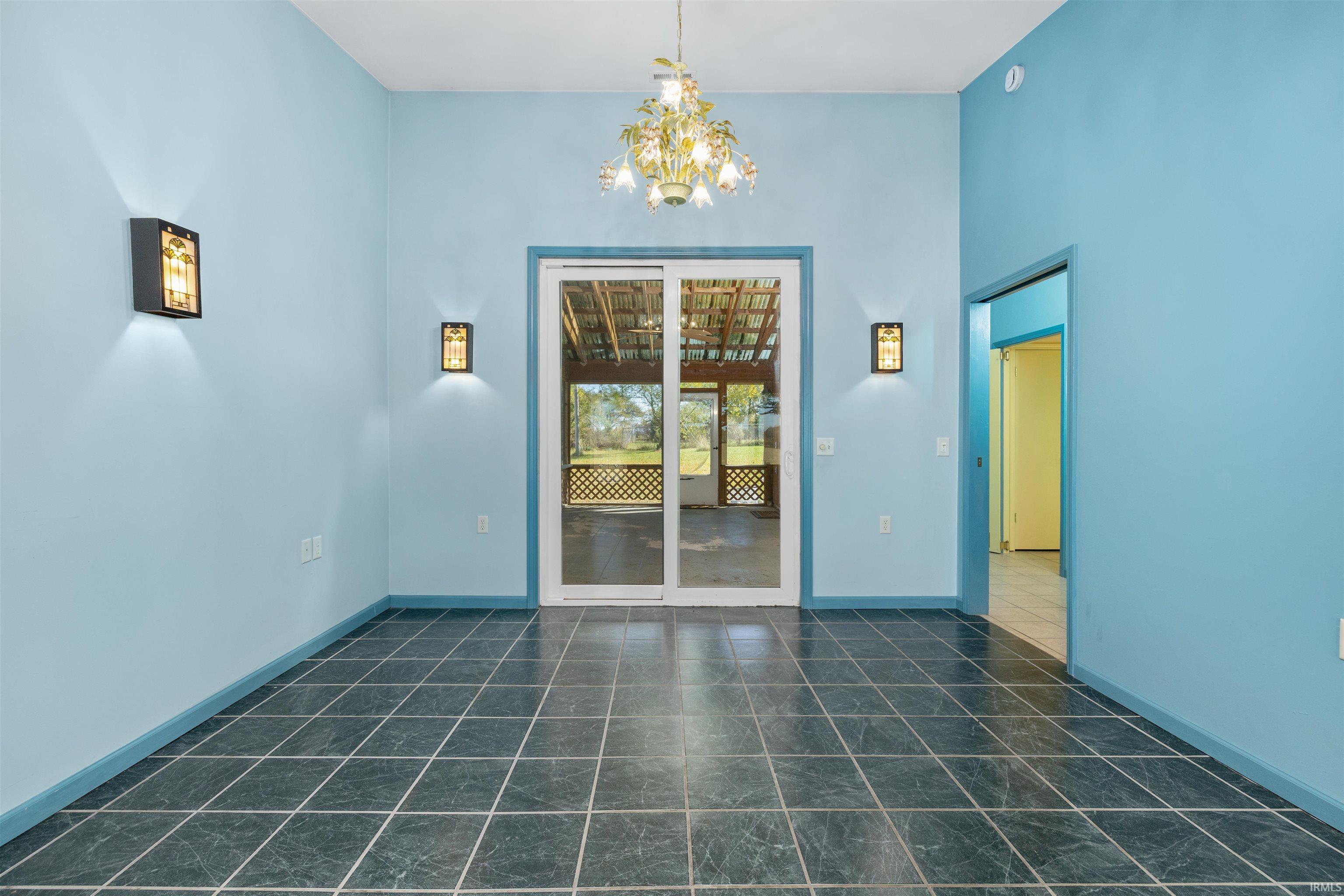 Photo 2 of 4718 CR 12