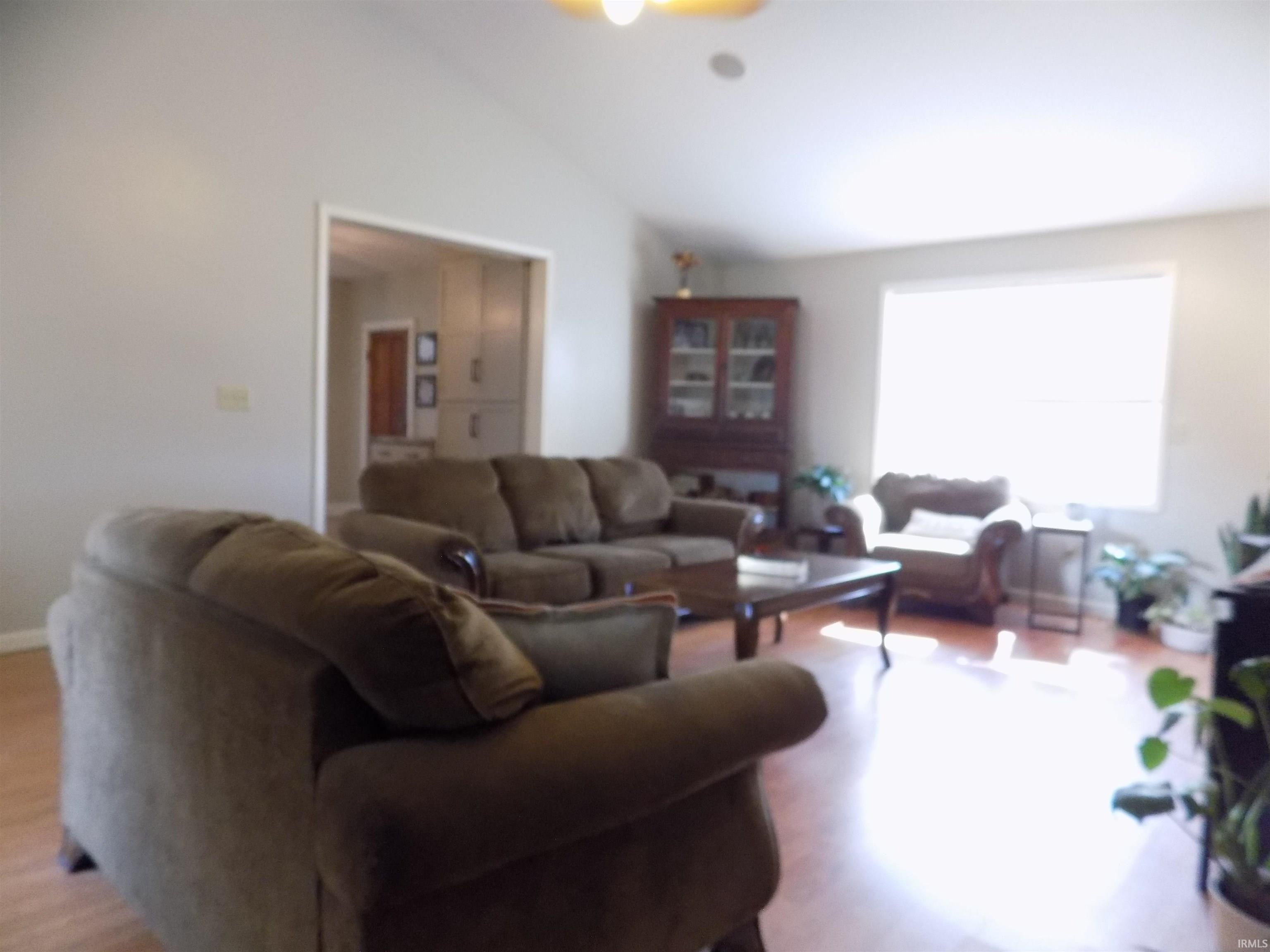 Photo 14 of 715 N Seminary Street