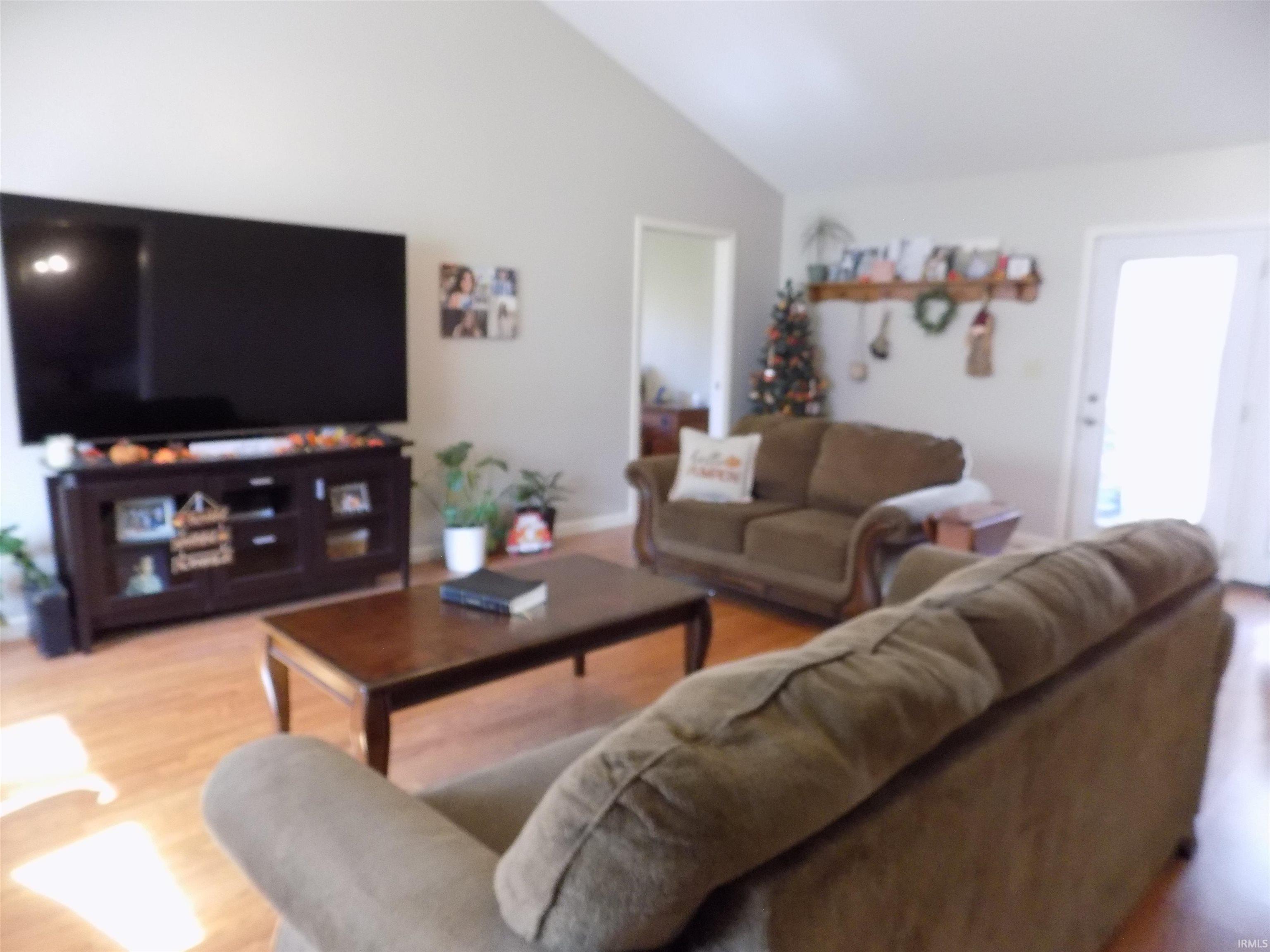 Photo 16 of 715 N Seminary Street