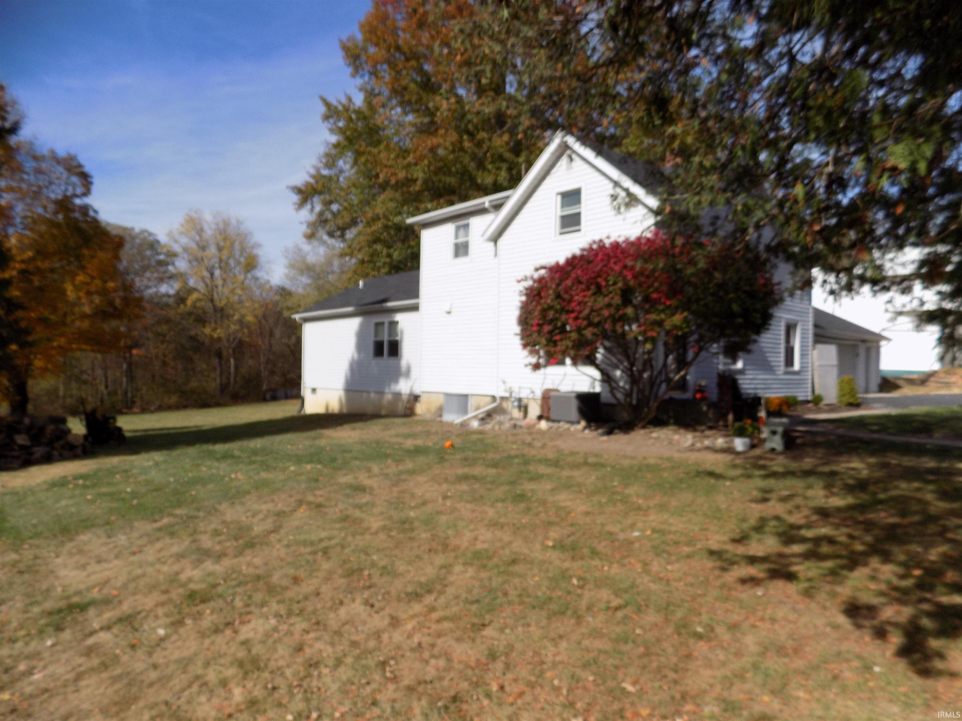 Photo 34 of 715 N Seminary Street