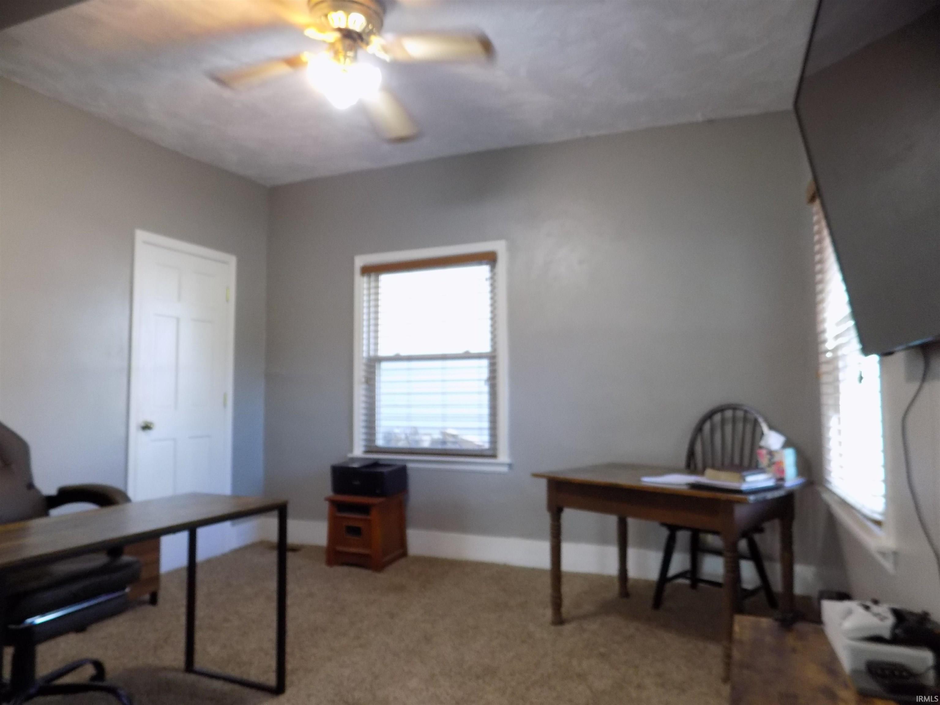 Photo 4 of 715 N Seminary Street