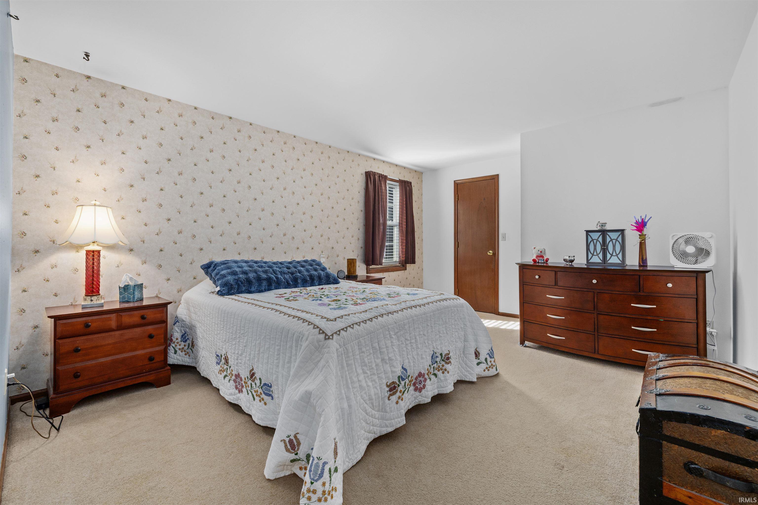 Photo 15 of 601 Iwo Street