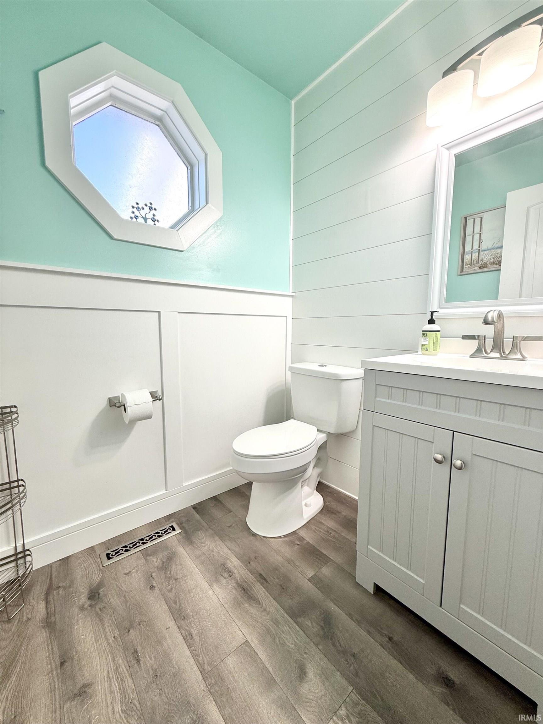 Photo 11 of 18843 Sample Court