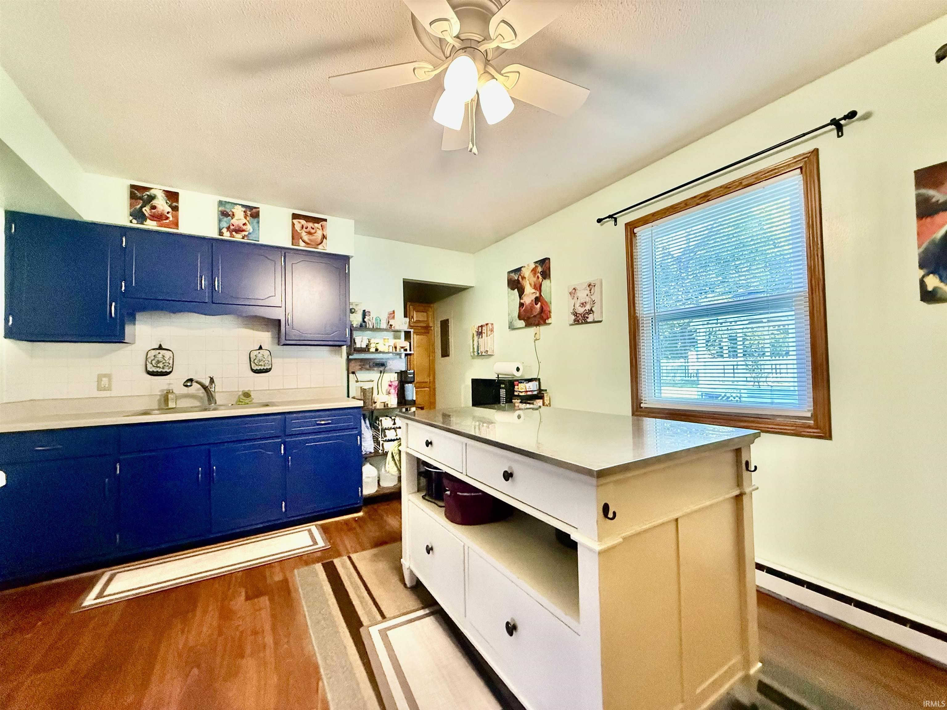 Photo 11 of 326 E Lisle Street