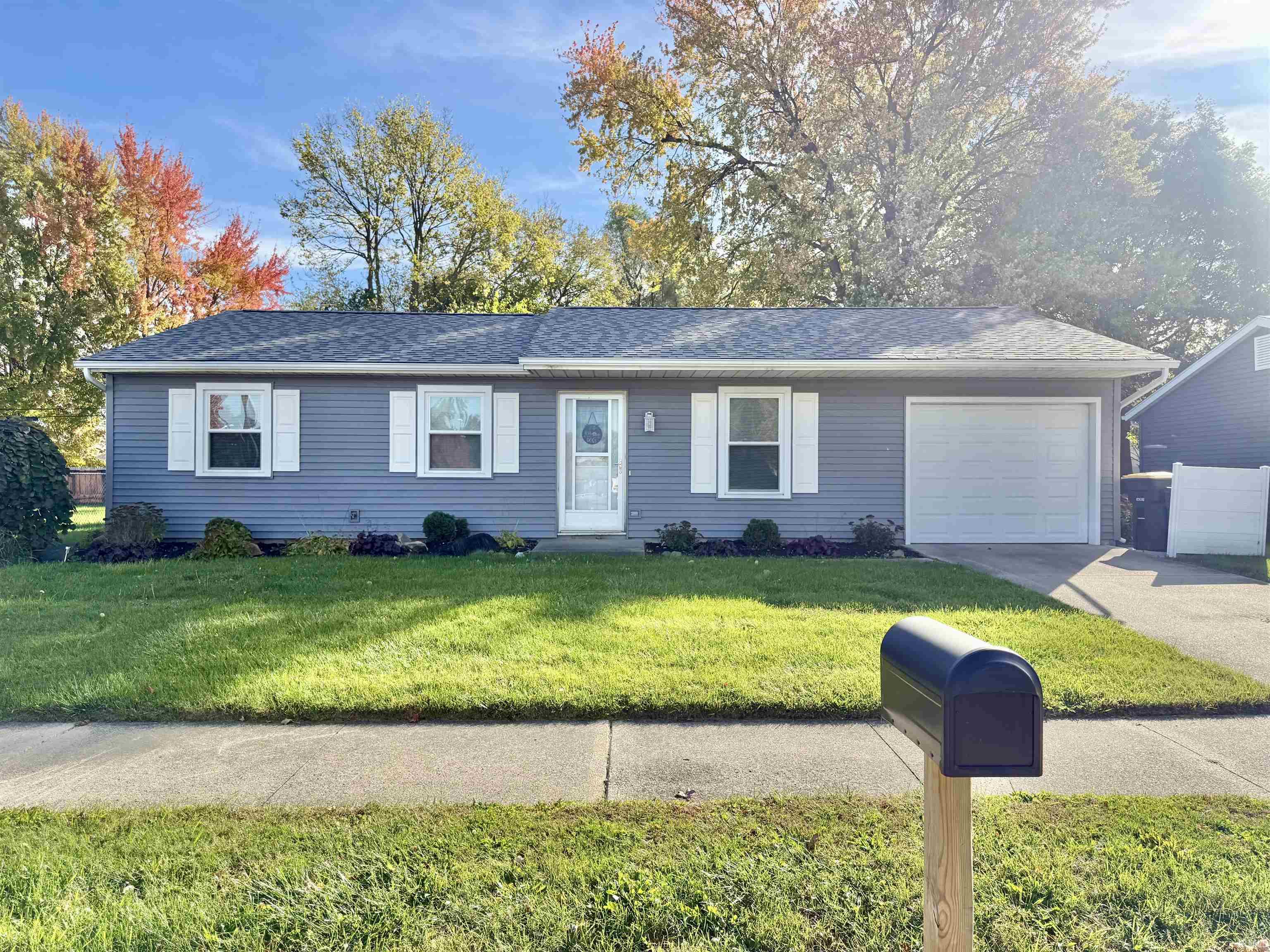 Photo 25 of 326 E Lisle Street