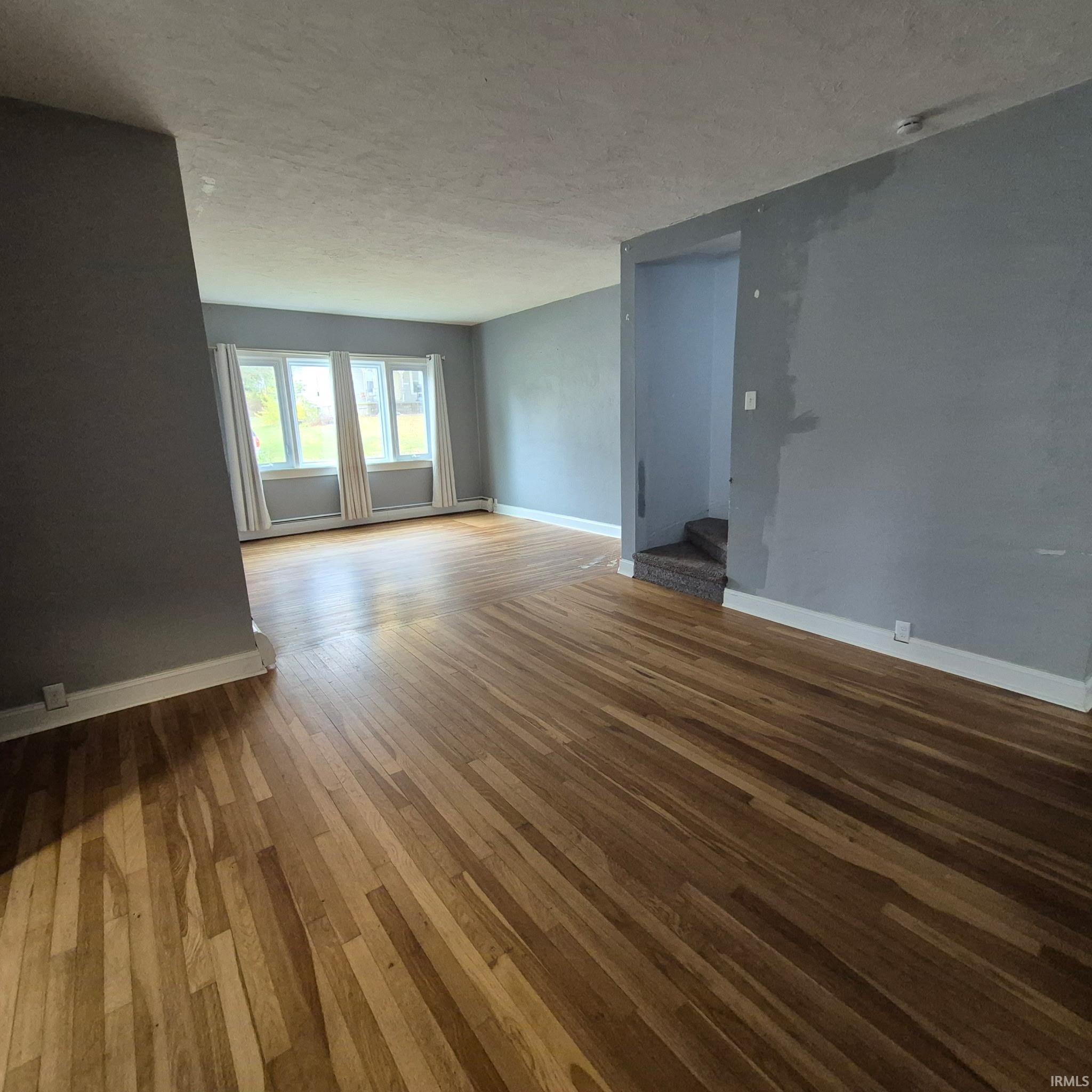 Homes for sale in Alexandria, IN | 209 N Walnut St, Alexandria, IN 46001 | MLS# 202543844