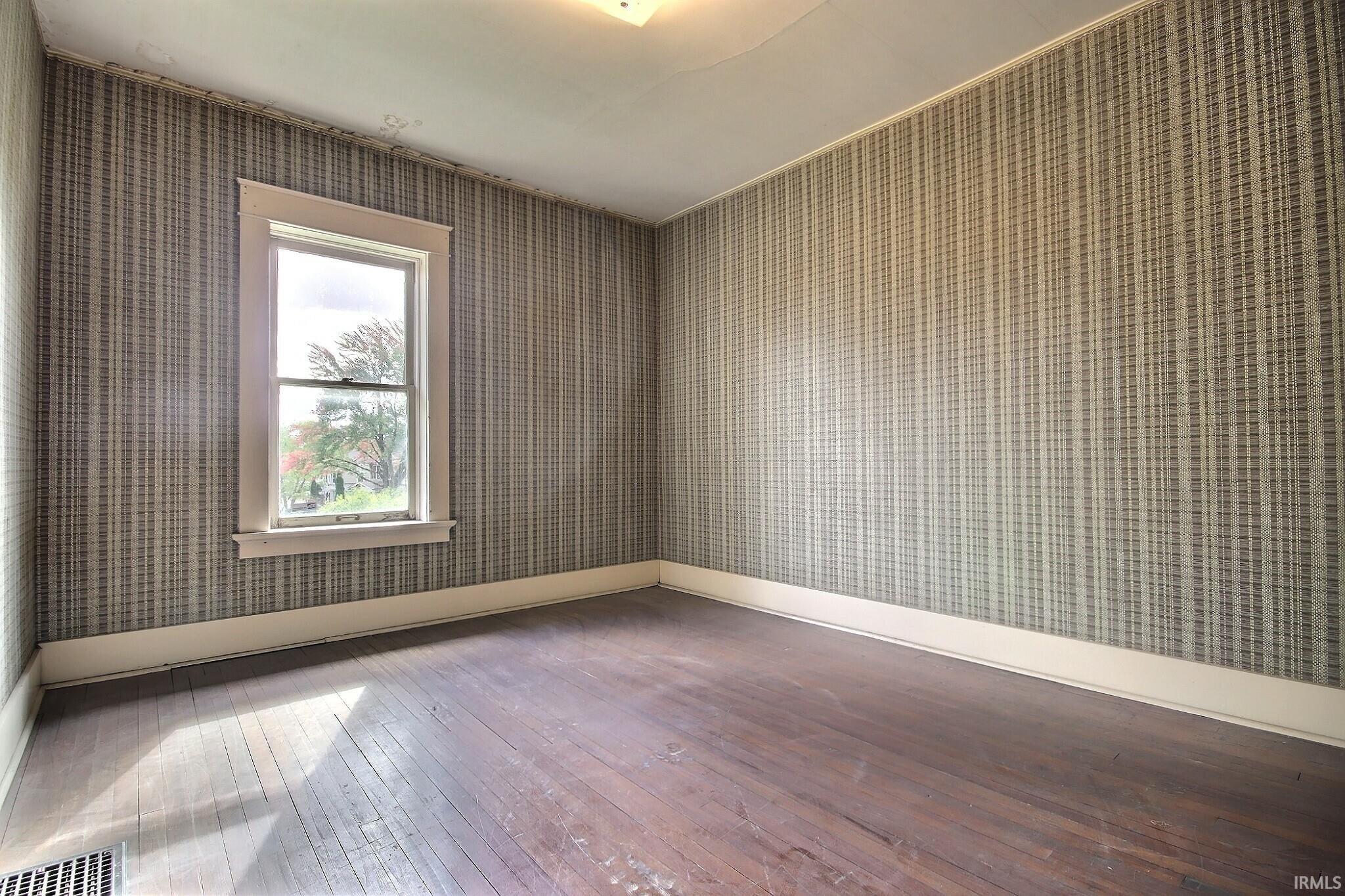 Photo 25 of 4426 S Calhoun Street