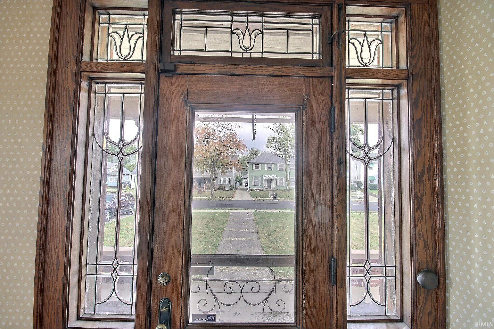 Photo 5 of 4426 S Calhoun Street