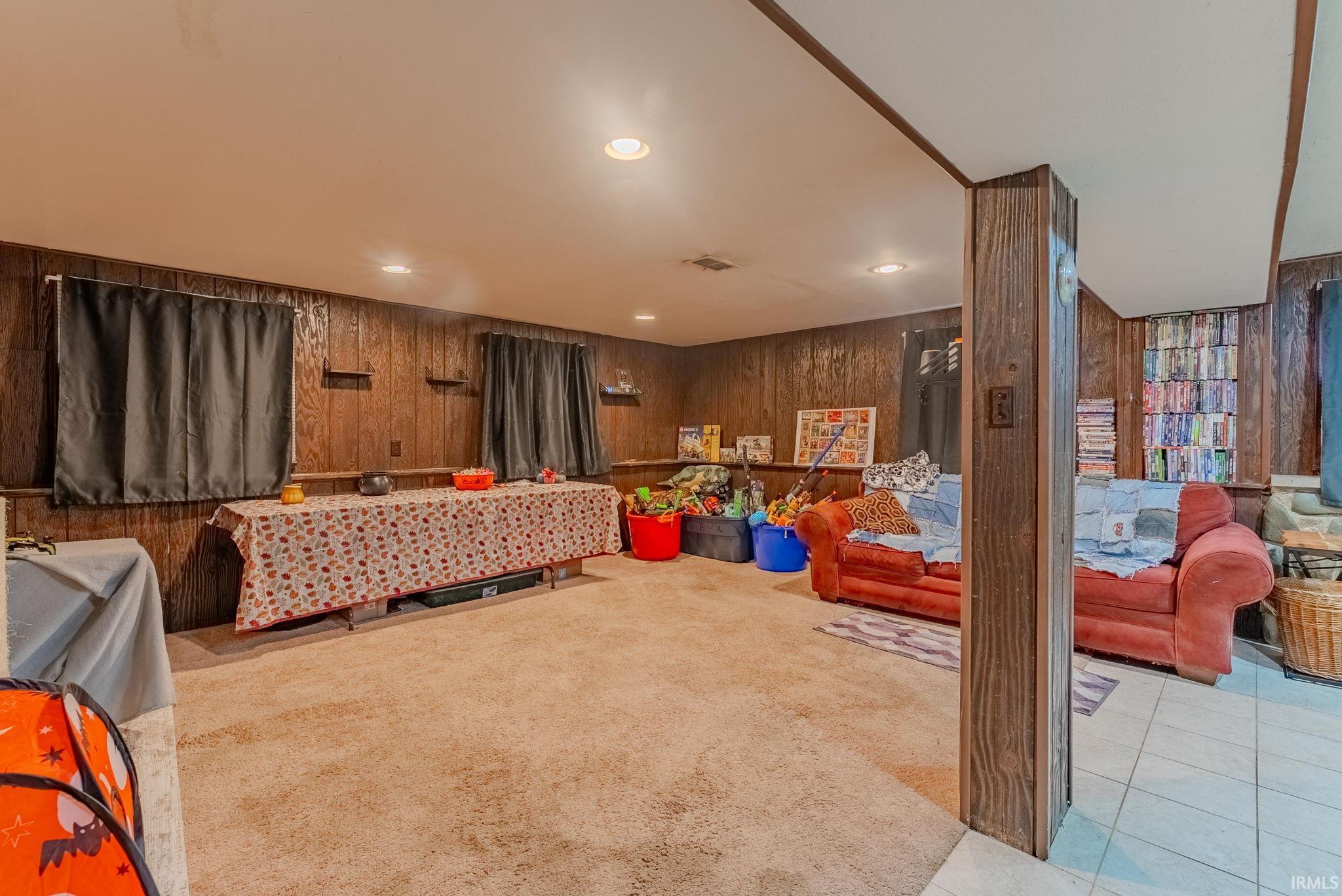 Photo 20 of 905 Sunset Drive