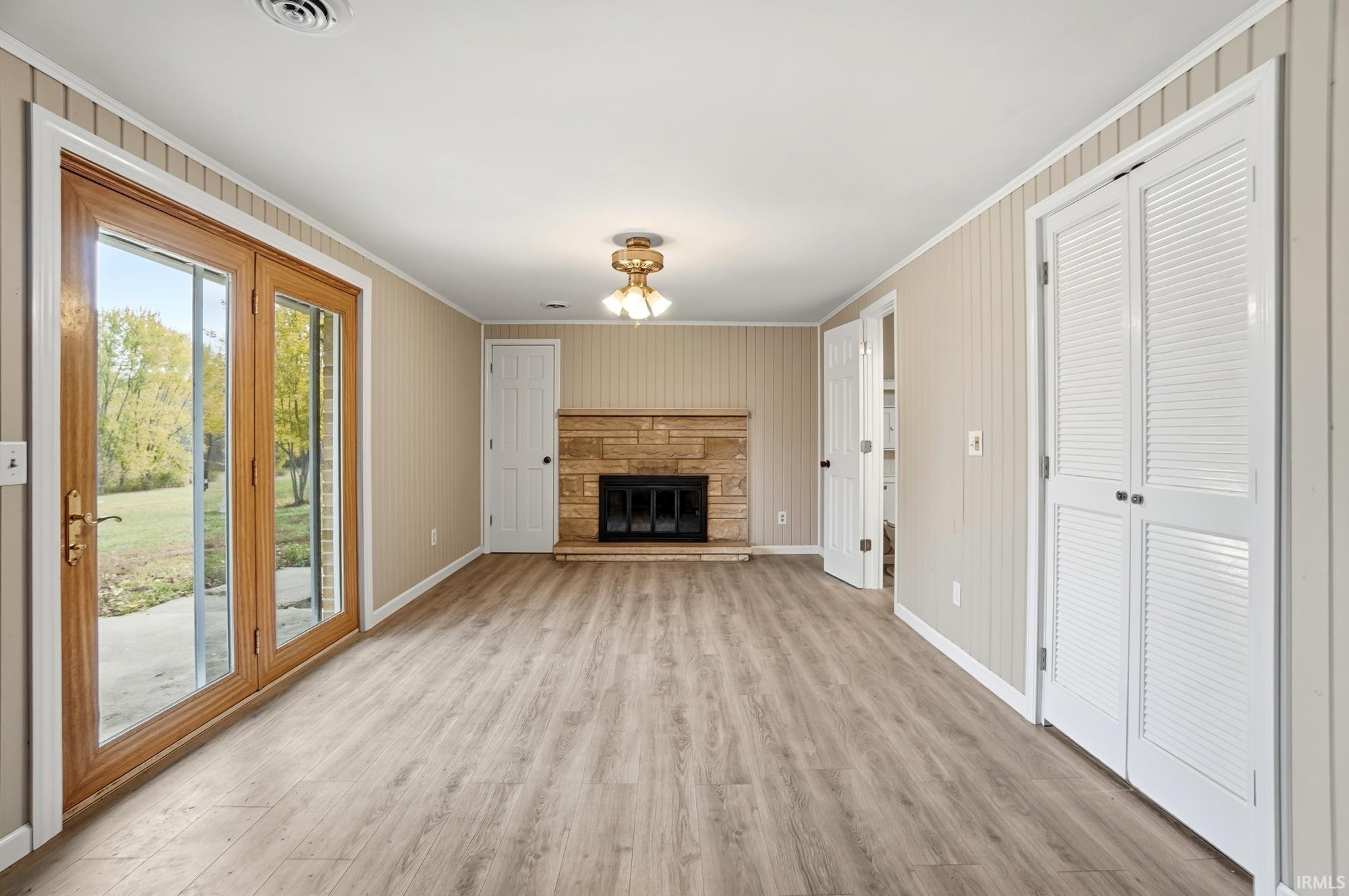 Photo 14 of 4395 E Lincolnway Road