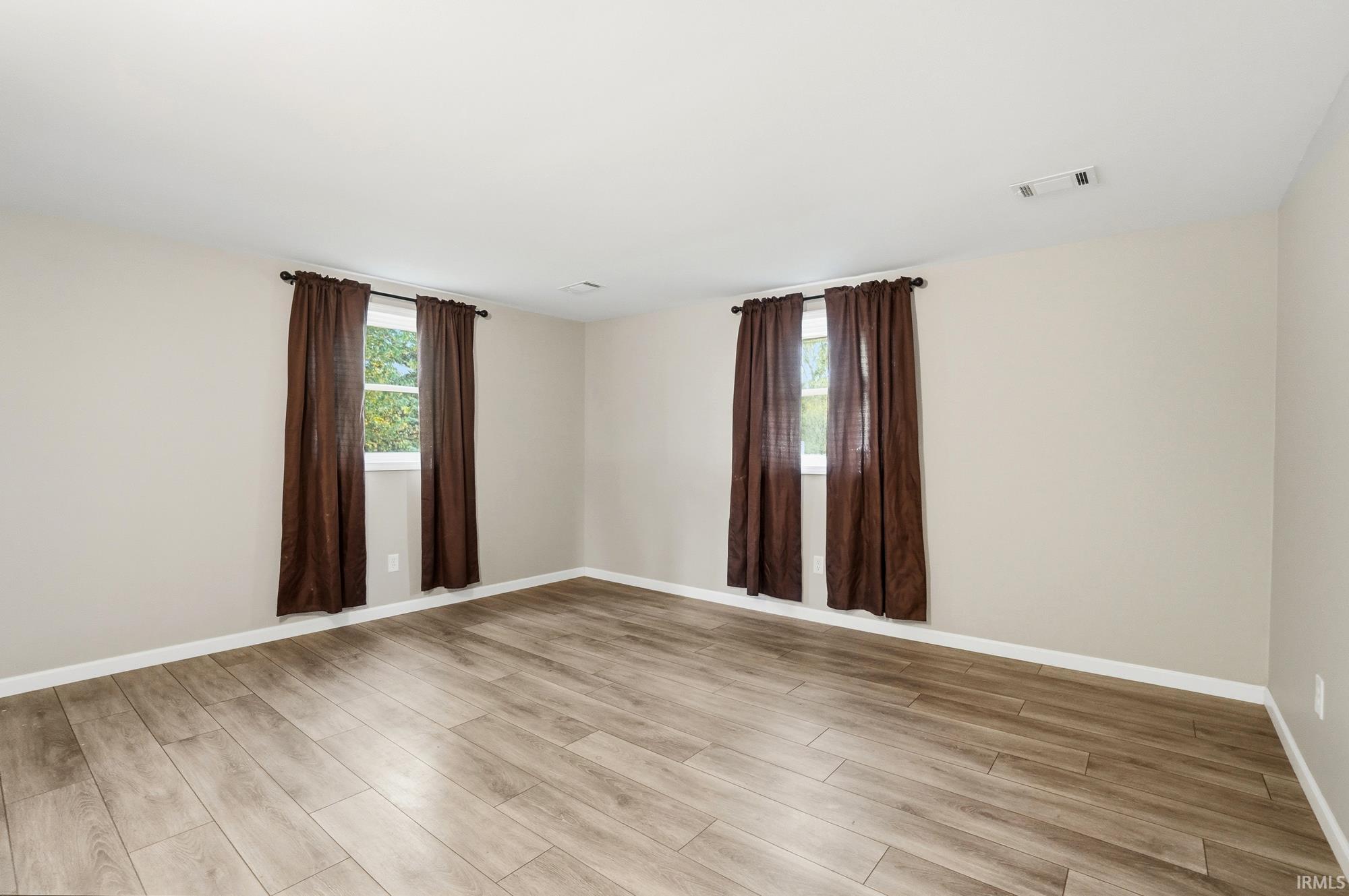 Photo 17 of 4395 E Lincolnway Road