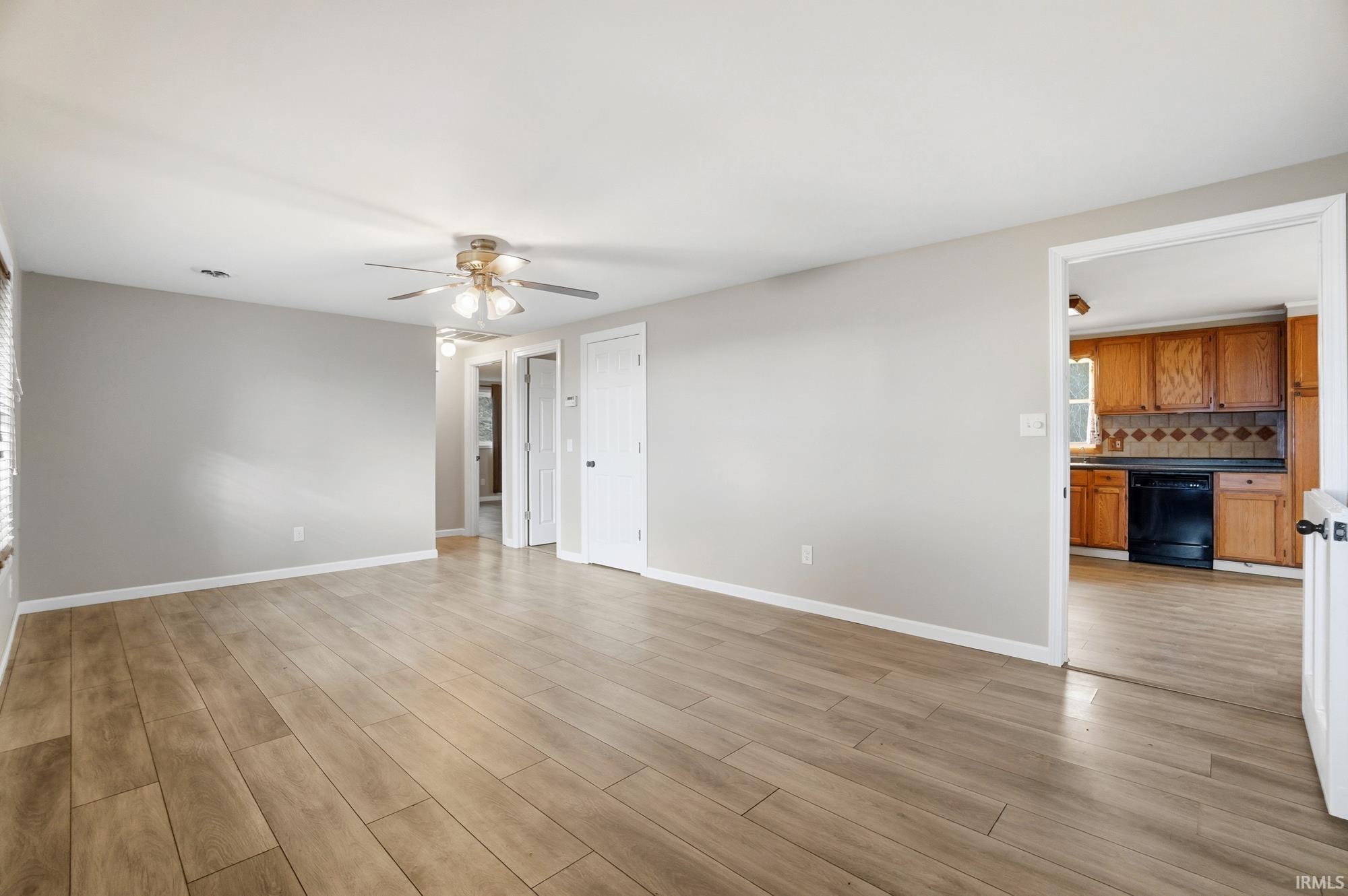 Photo 8 of 4395 E Lincolnway Road